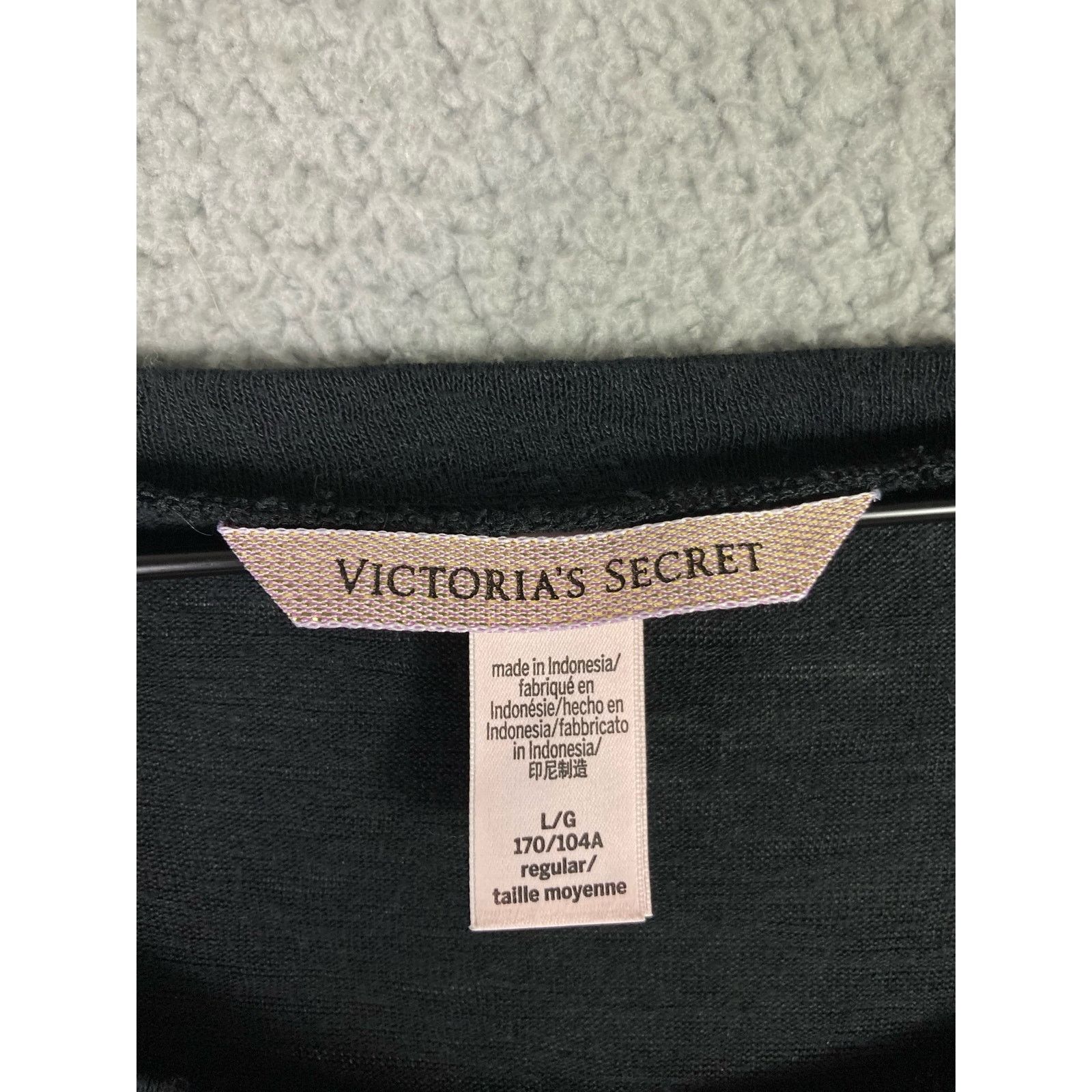 Victoria's Secret Victoria's Secret Black PJ Top Cozy Sleepwear L Womens PJs Size L / US 10 / IT 46 - 2 Thumbnail
