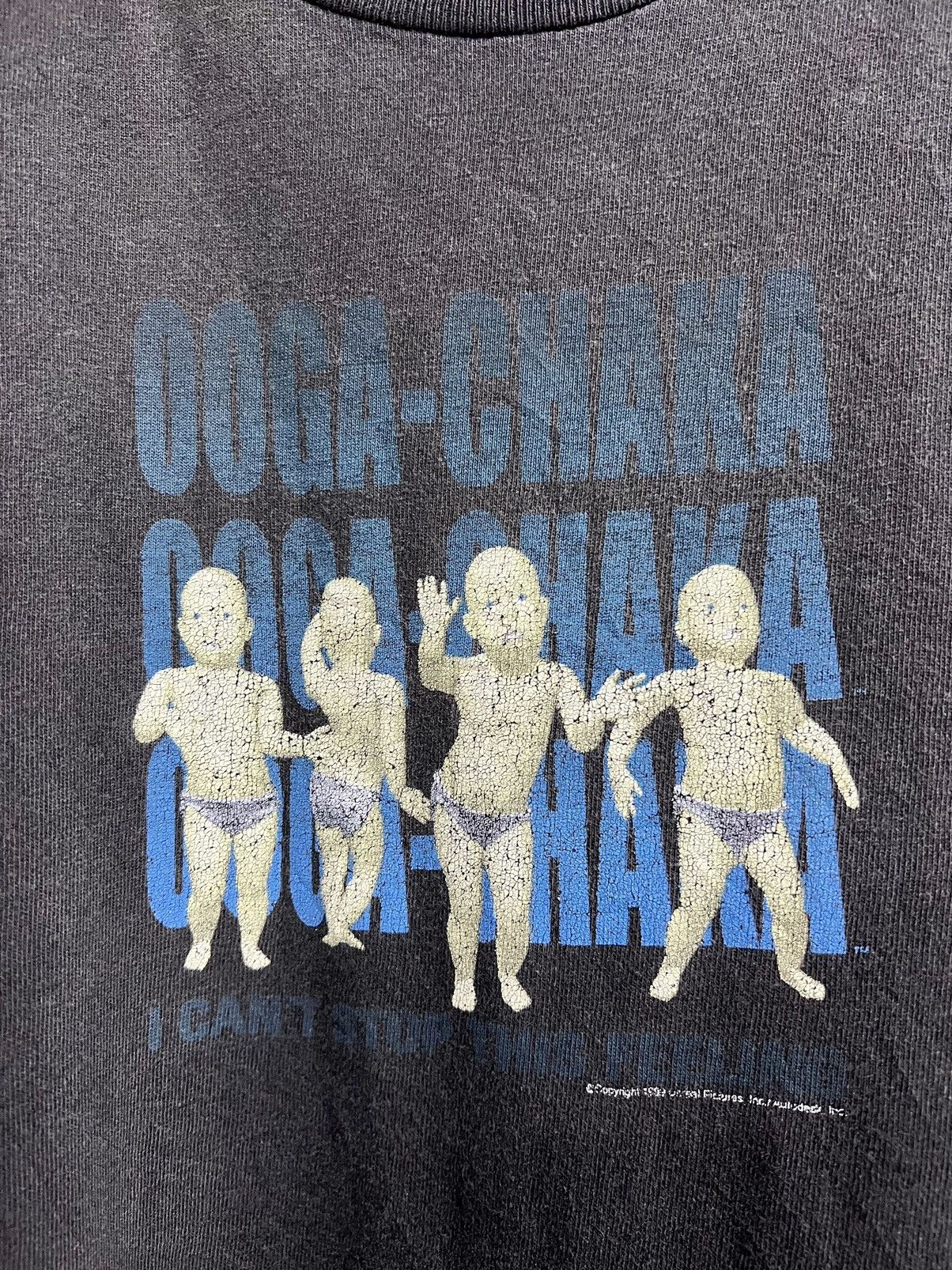 Apple RARE VINTAGE 90s OOGA CHAKA THE DANCING BABY TEE Size US M / EU 48-50 / 2 - 6 Thumbnail