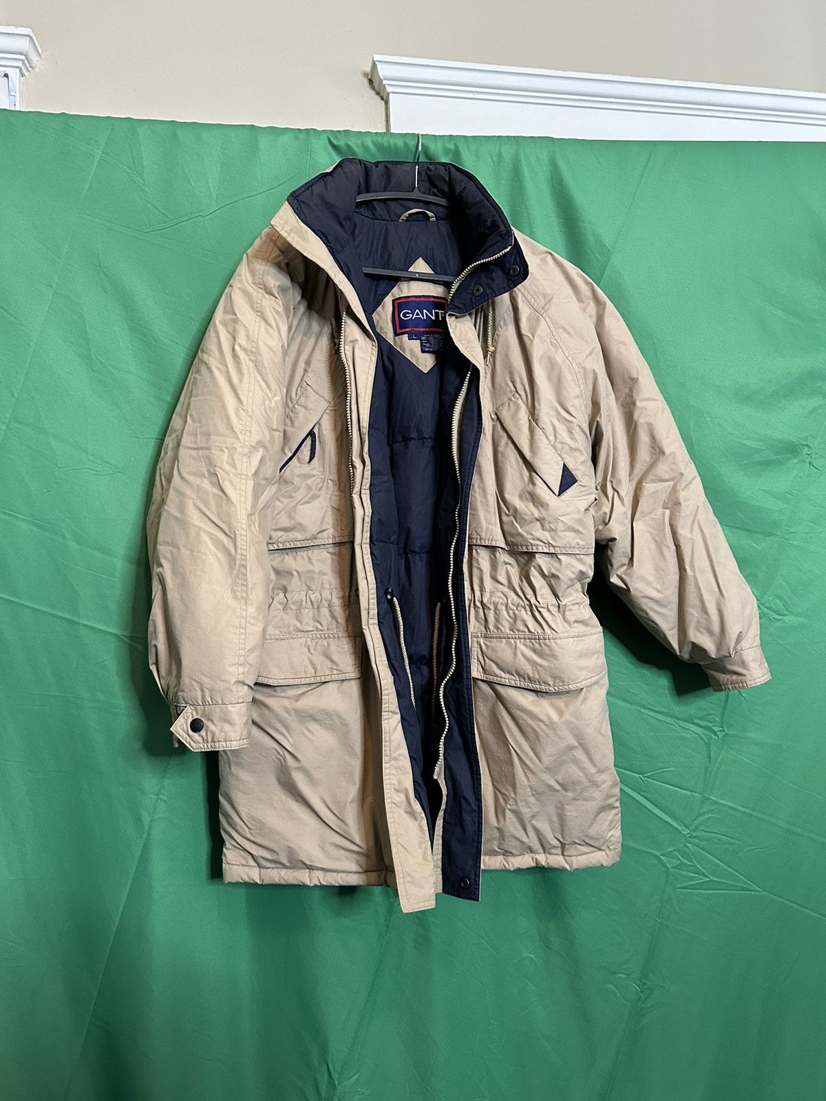 Gant Beige down waterfowl feather zip-up puffer coat Size US L / EU 52-54 / 3 - 12 Thumbnail