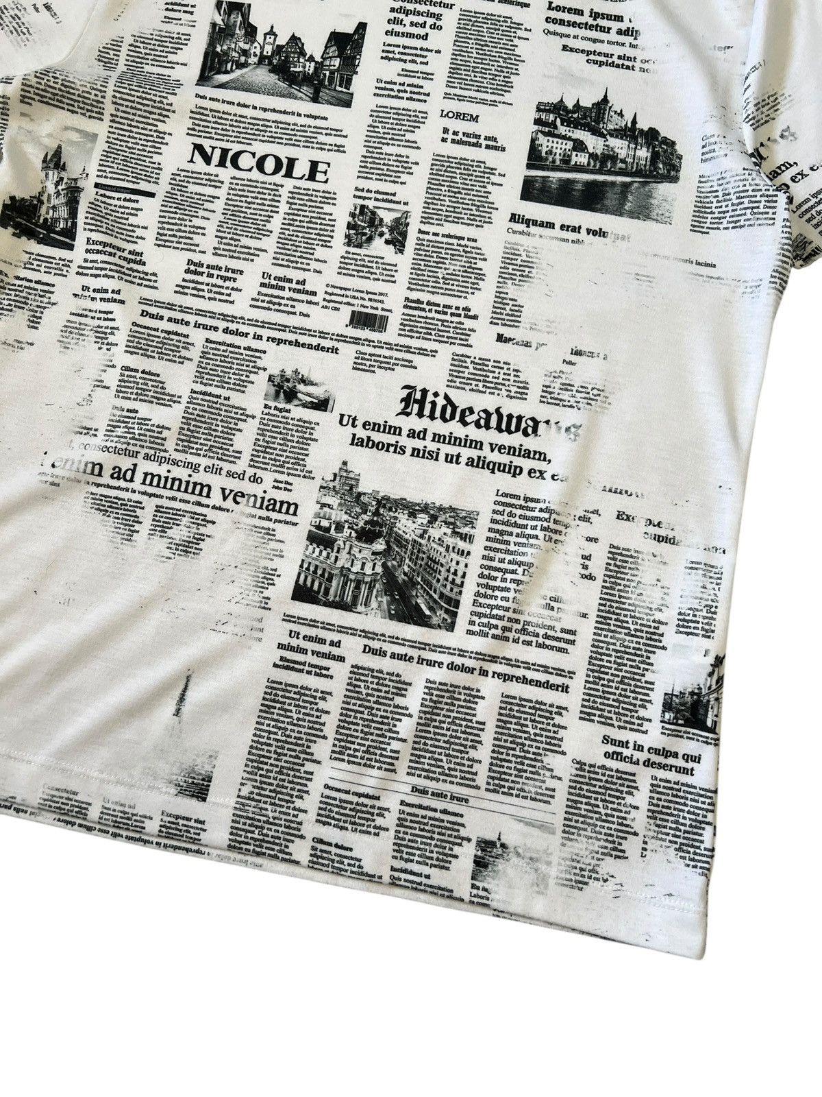HIDEAWAYS × Japanese Brand × Nicole Club Hideaways Nicole Newspaper Print T-shirt Galliano Size US M / EU 48-50 / 2 - 5 Thumbnail