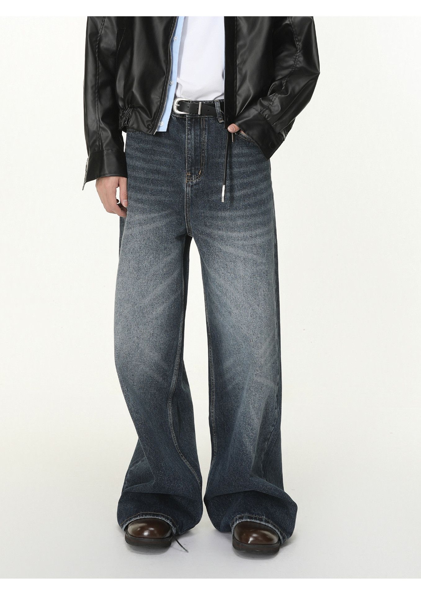 Vintage Men's Washed Straight Jeans with Cat-Whisker (Vibe Style) Size US 32 / EU 48 - 2 Thumbnail