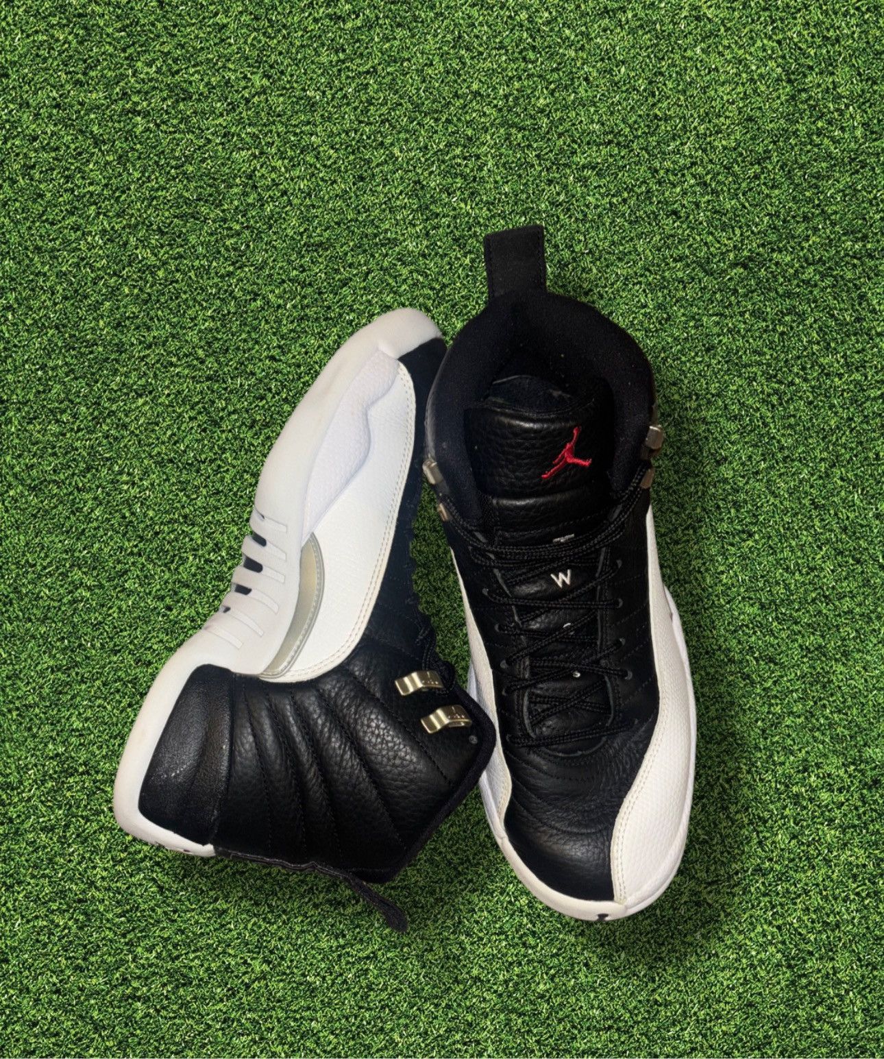 Jordan Brand × Nike Jordan 12 Playoffs Size US 8 / EU 41 - 2 Thumbnail
