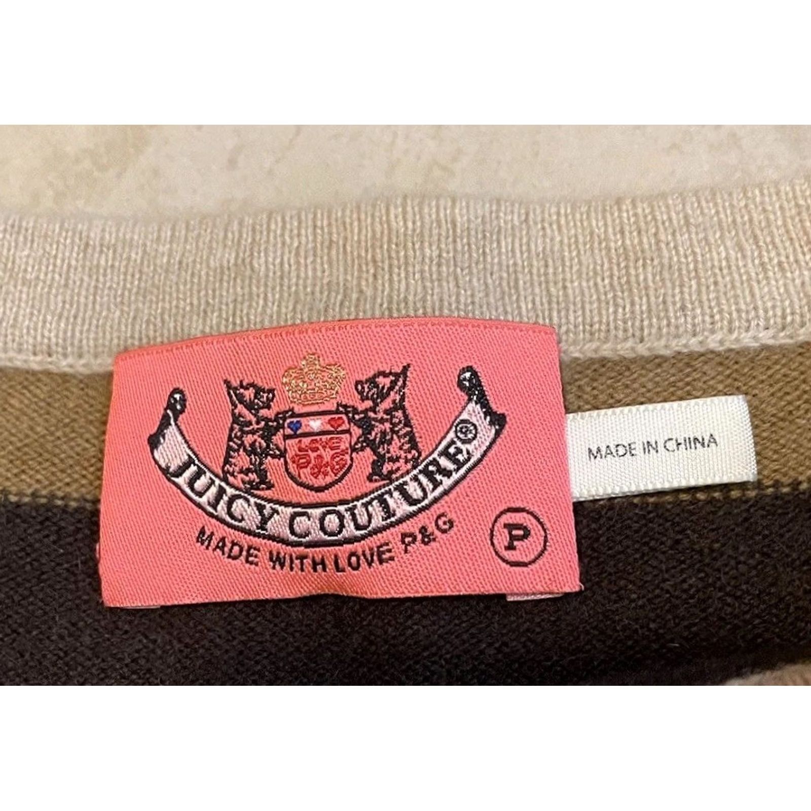 Juicy Couture VINTAGE Juicy Couture Striped Cashmere Long Sweater P T-Shirt Women Brown 3/4 Sleeve Heart Pattern 80s 90s Designer Barbi ecore? Size S / US 4 / IT 40 - 3 Thumbnail