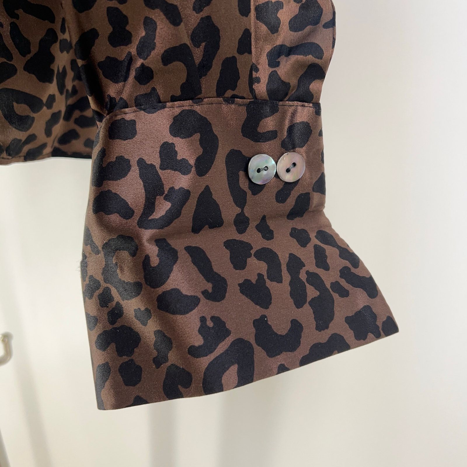 Vintage Vintage Y2K Lord & Taylor Silk Brown Leopard Printed Shirt Size XL / US 12-14 / IT 48-50 - 4 Thumbnail