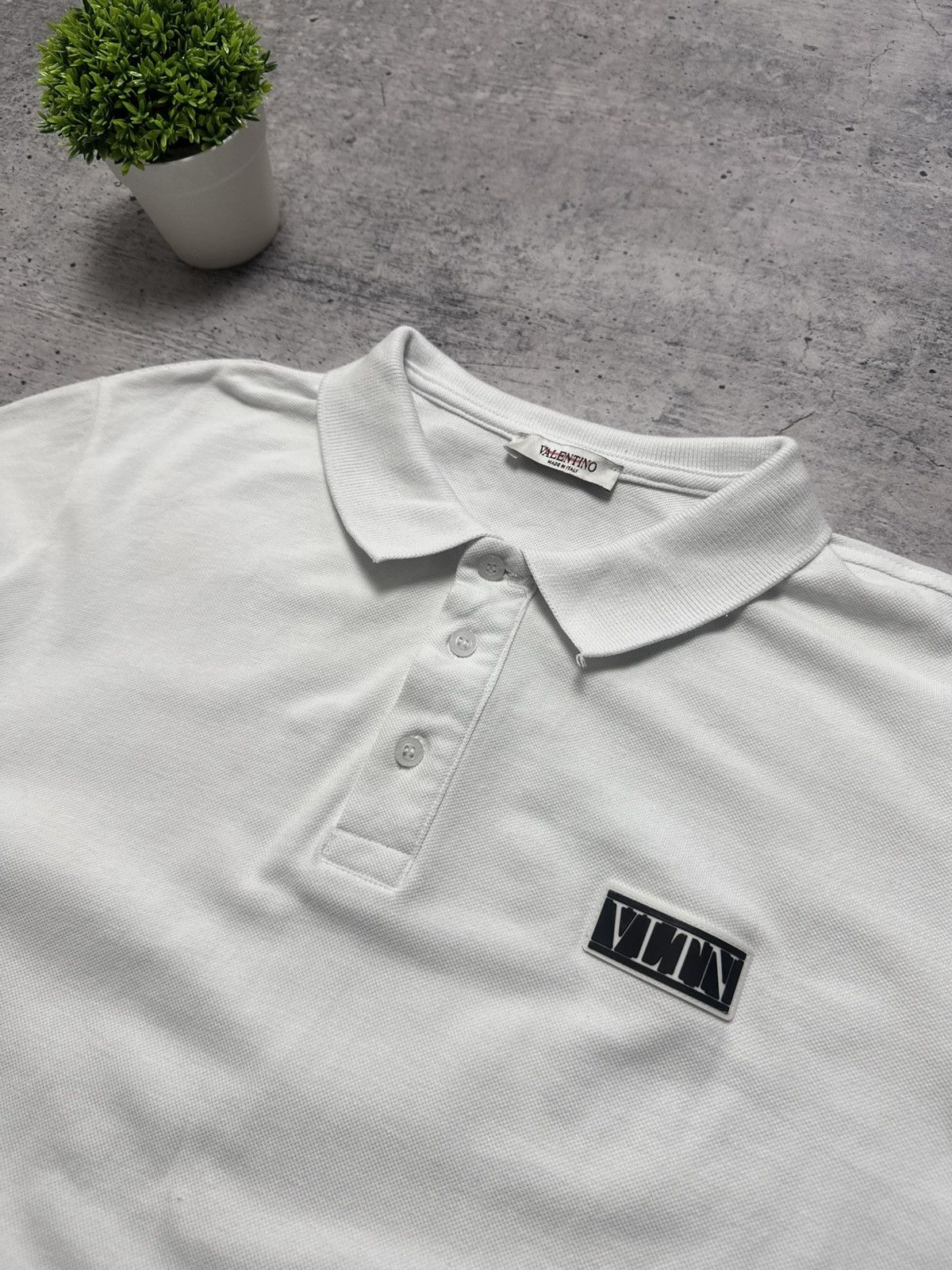 Valentino Valentino Luxury VLTN Logo Patch Polo Shirt Size US M / EU 48-50 / 2 - 4 Thumbnail