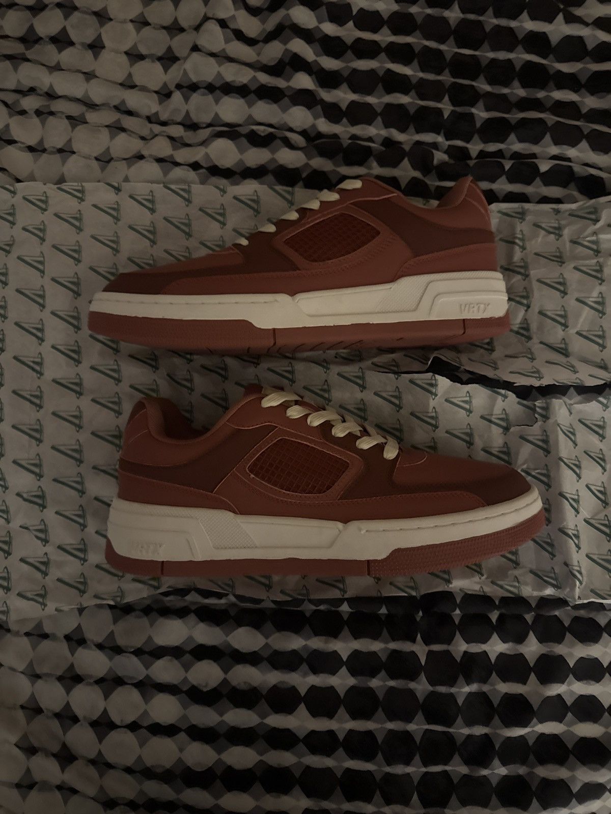 Other VRTX Continental Trainer Terracotta Size US 10.5 / EU 43-44 - 6 Thumbnail