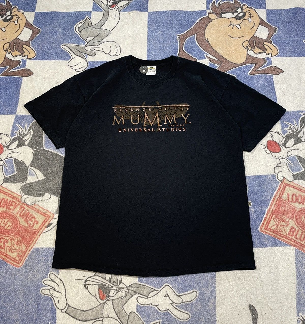 Universal Studios × Vintage The revenge of the mummy ride tee | Grailed