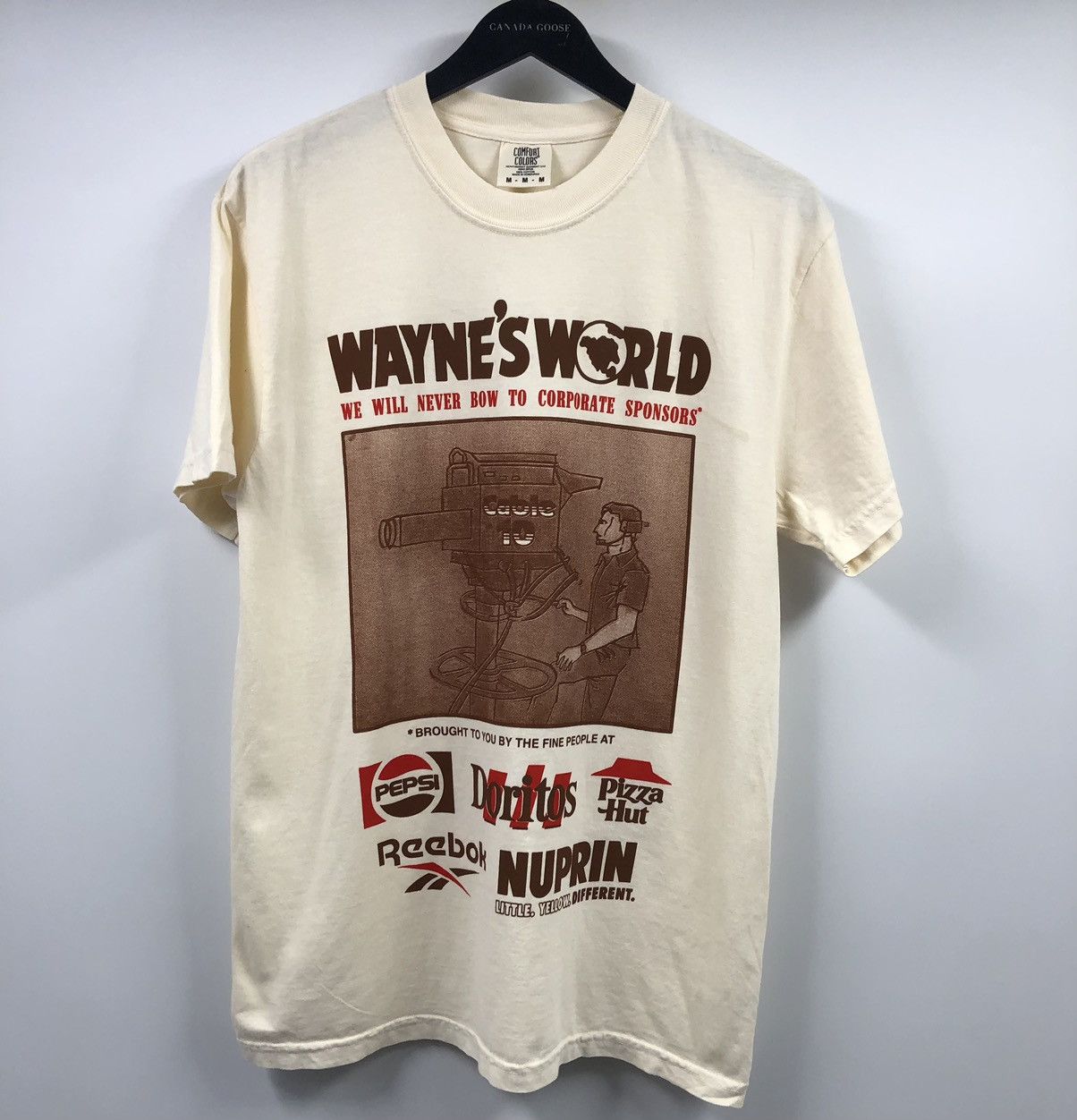 Other Patti Lapel Wayne’s World Sponsors Beige T-Shirt Small Size US S / EU 44-46 / 1 - 1 Thumbnail