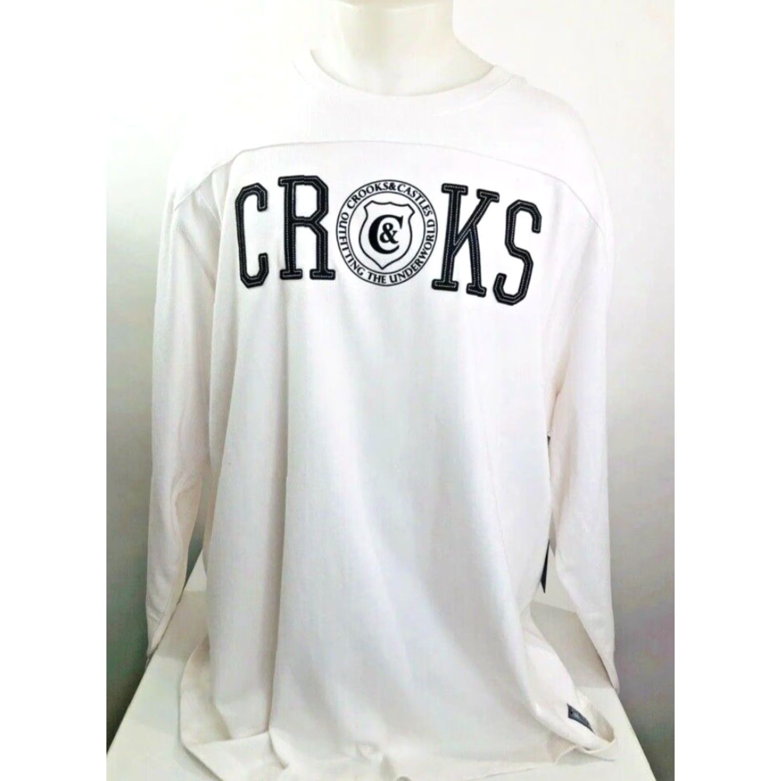 Crooks & Castles CROOKS & CASTLES Embroidered Sweatshirt Pullover 3XL White Mens Sweater Knit Pullover Size US XXL / EU 58 / 5 - 2 Thumbnail