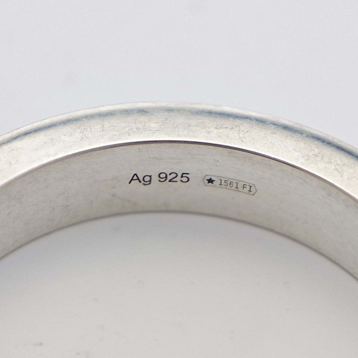 Gucci Gucci GG And Bee Engraved Thin Sterling Silver Ring Size ONE SIZE - 4 Thumbnail