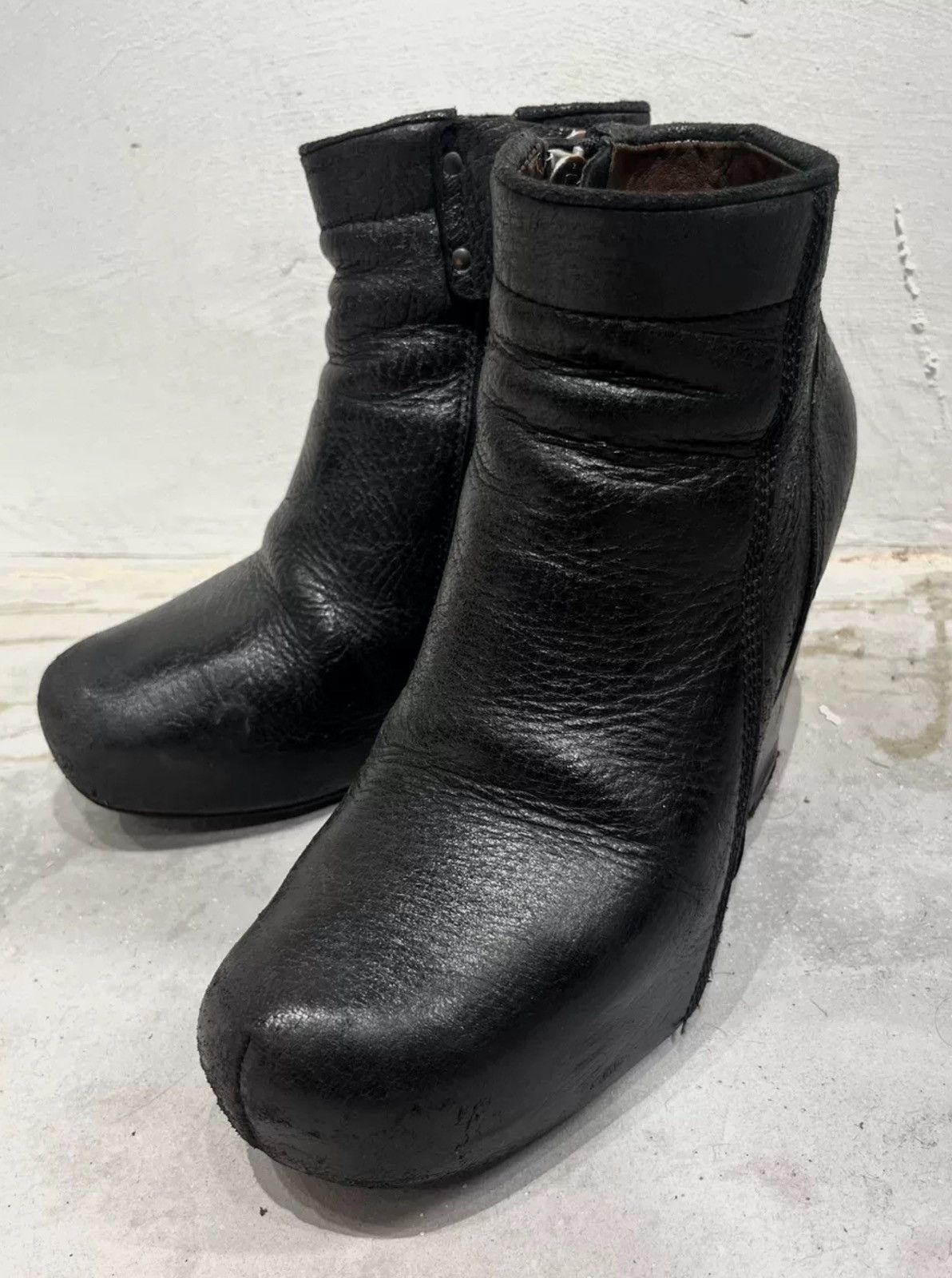 Rick Owens rick owens avant-garde leather wedge boots Size US 5 / IT 35 - 4 Thumbnail