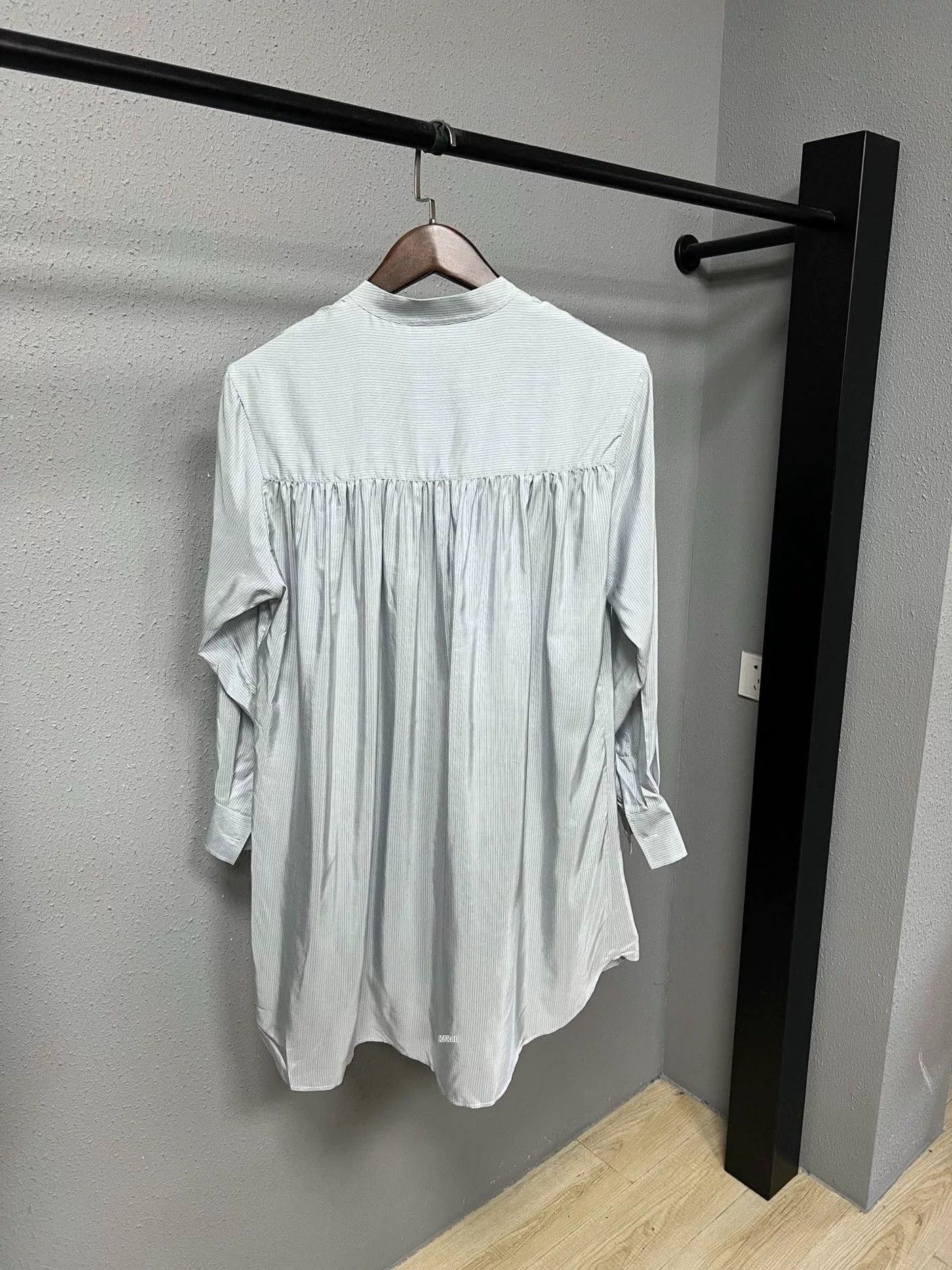 Dior Dior Gray Embroidered Bee Accordion Collar Shirt Dress Size US 30 / EU 46 - 2 Thumbnail