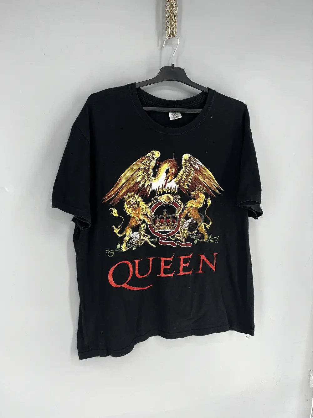 Vintage Vintage Y2K Queen Tour Tee Size US XXL / EU 58 / 5 - 2 Thumbnail