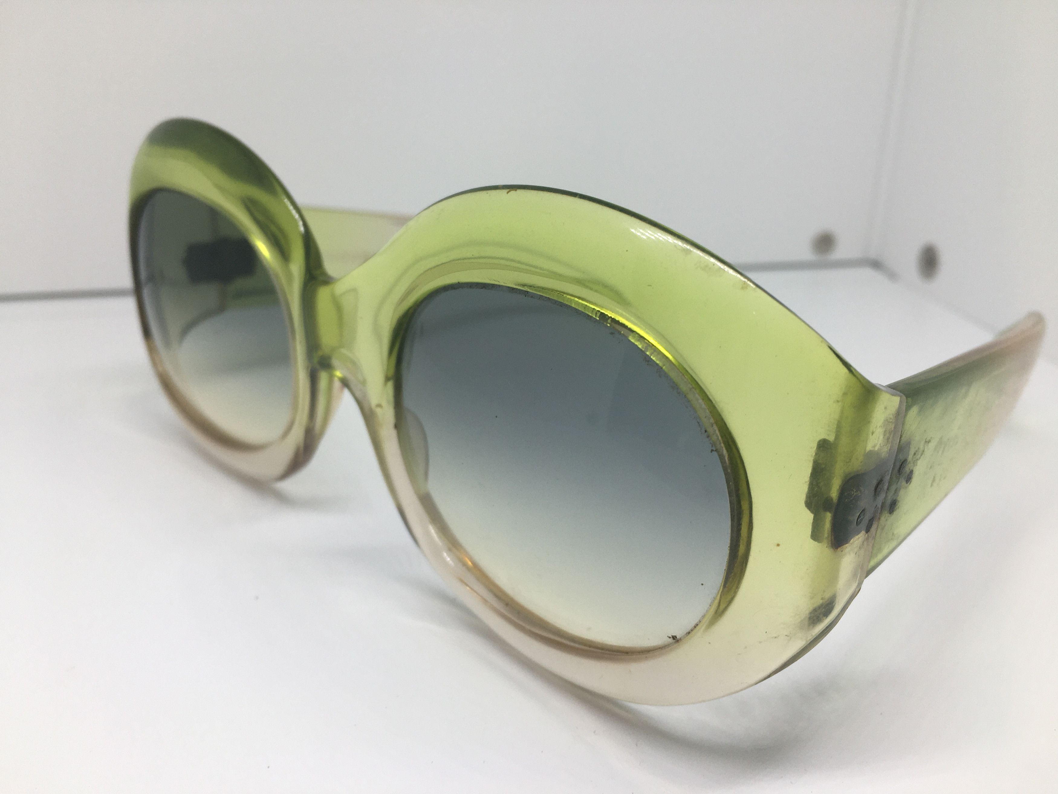 Givenchy GIVENCHY PARIS 'JASMIN' HAUTE COUTURE LUNETTES DE SOLEIL Size ONE SIZE - 3 Thumbnail