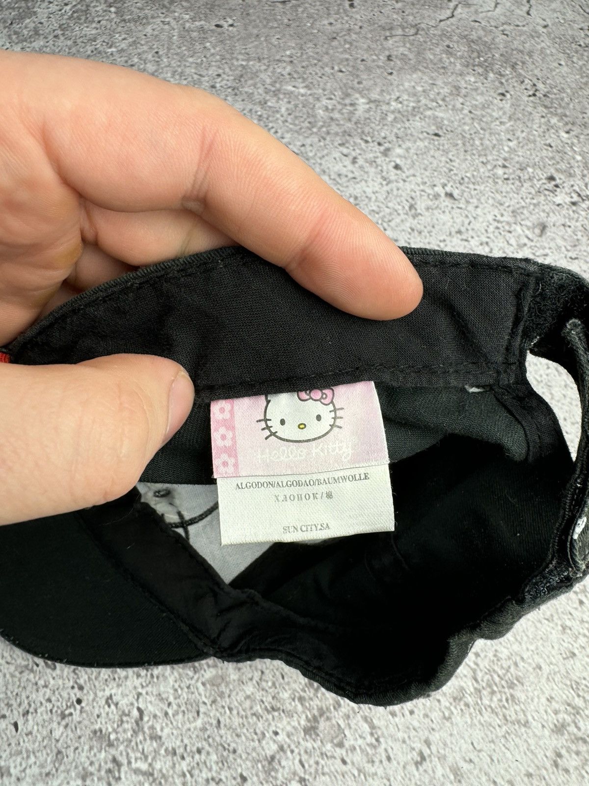 Japanese Brand × Vintage Vintage Hello Kitty Big Logo Cap Hat Vintage Size ONE SIZE - 5 Thumbnail