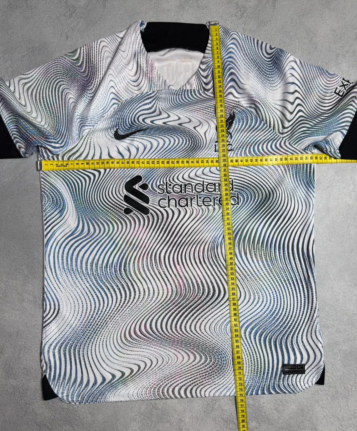 Nike Liverpool 2022 2023 Away Shirt Soccer Jersey Nike #27 Darwin Size US L / EU 52-54 / 3 - 18 Thumbnail