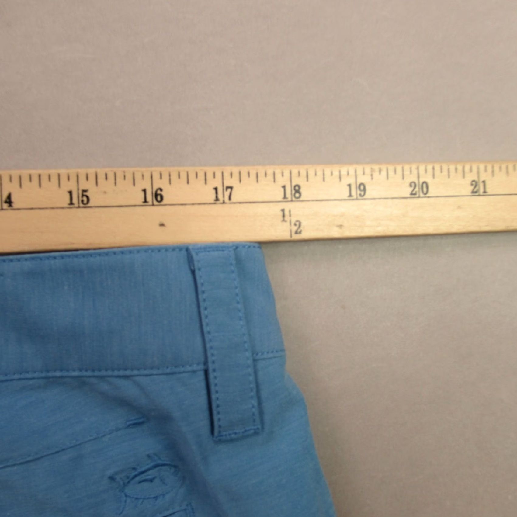 Southern Tide Southern Tide Shorts Men Size 34 Chino Regular 8" Inseam Blue Size US 34 / EU 50 - 7 Thumbnail