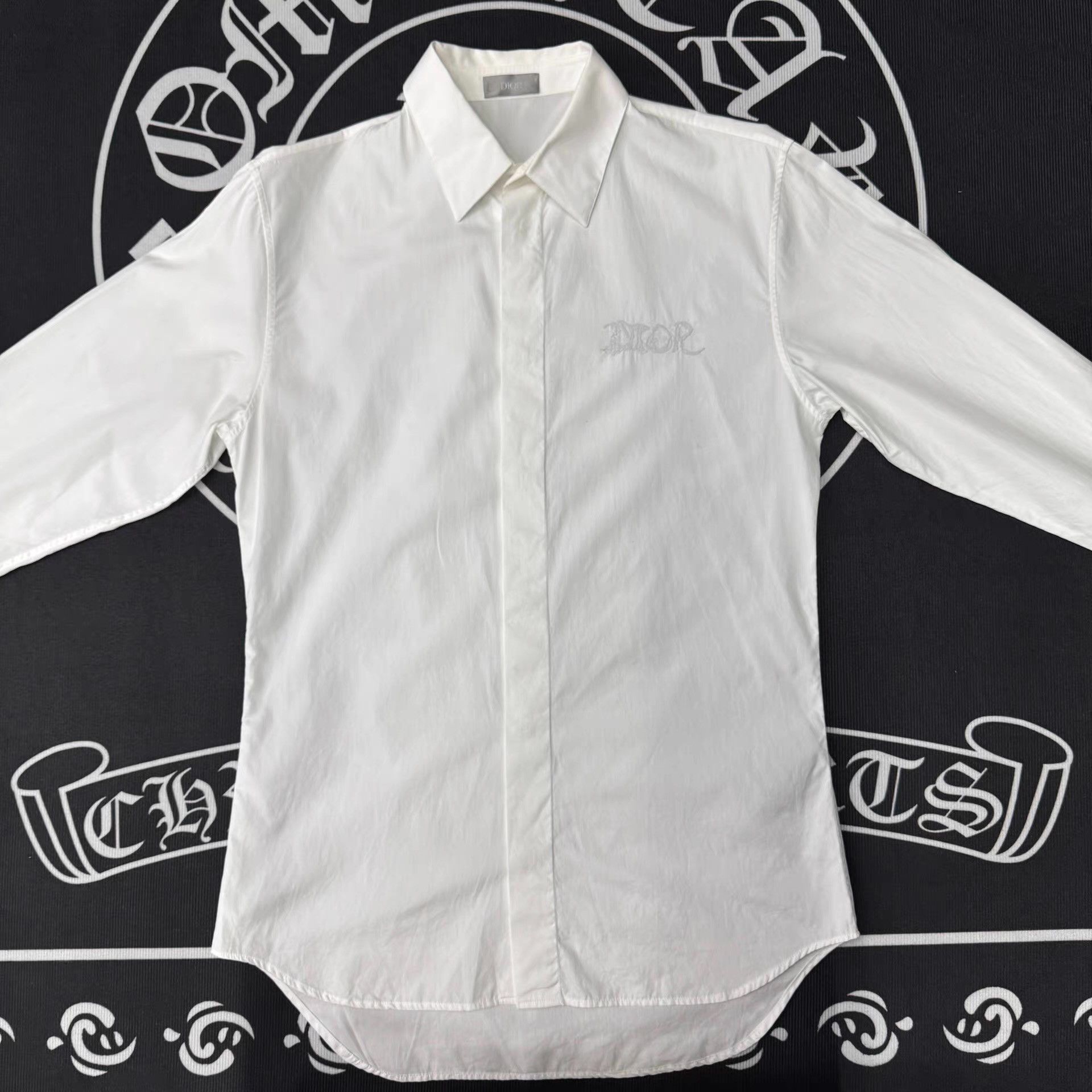 Dior DIOR White Slogan Embroidered Shirt Q10 Size US L / EU 52-54 / 3 - 1 Thumbnail
