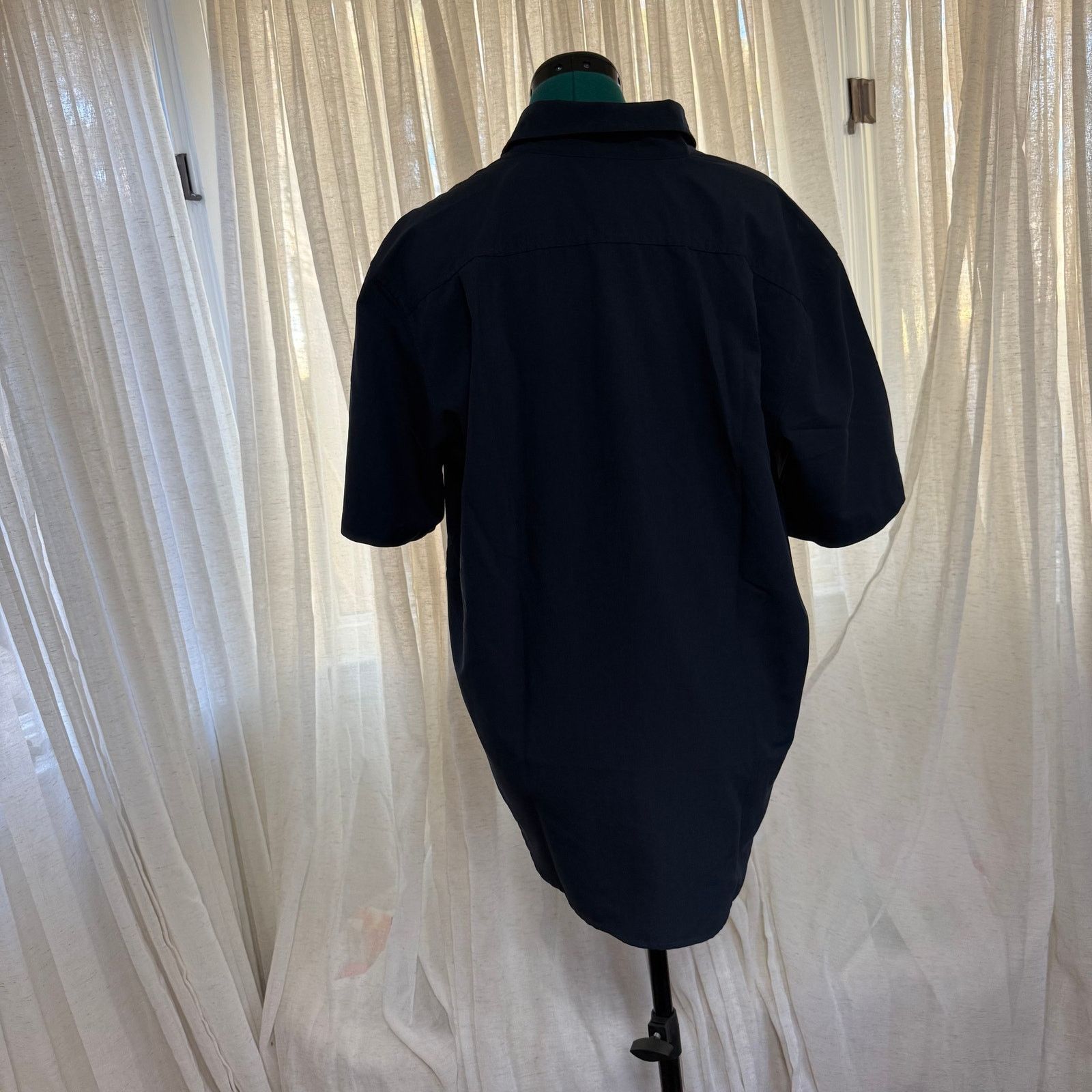 Orvis Orvis Black Short-Sleeve Button-Up Shirt | Sz L Size US L / EU 52-54 / 3 - 6 Thumbnail