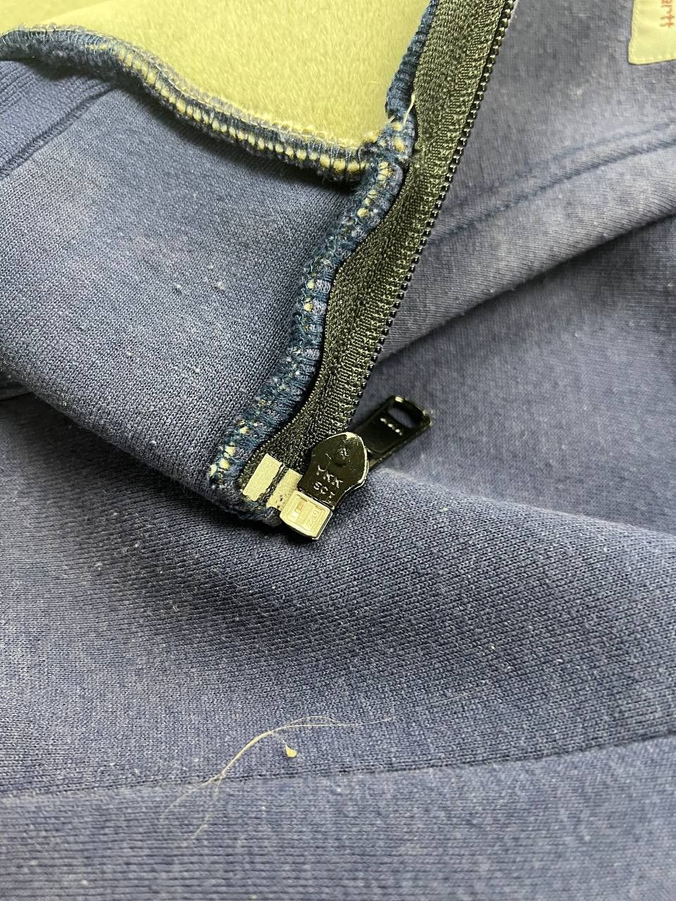 Carhartt Vintage Carhartt Full Zip Hoodie Streetwear Y2K Rare 90S Size US S / EU 44-46 / 1 - 15 Thumbnail