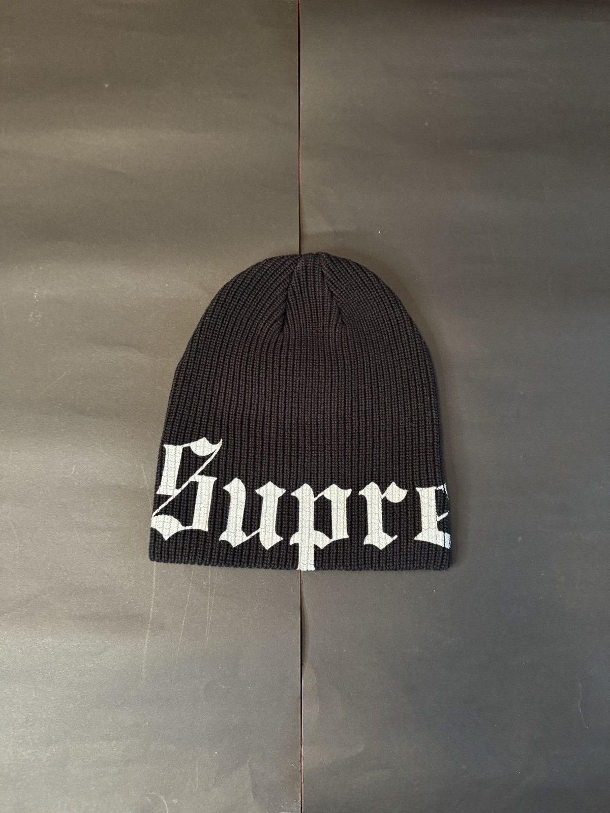 Supreme Supreme Old English Printed Beanie Size ONE SIZE - 1 Thumbnail
