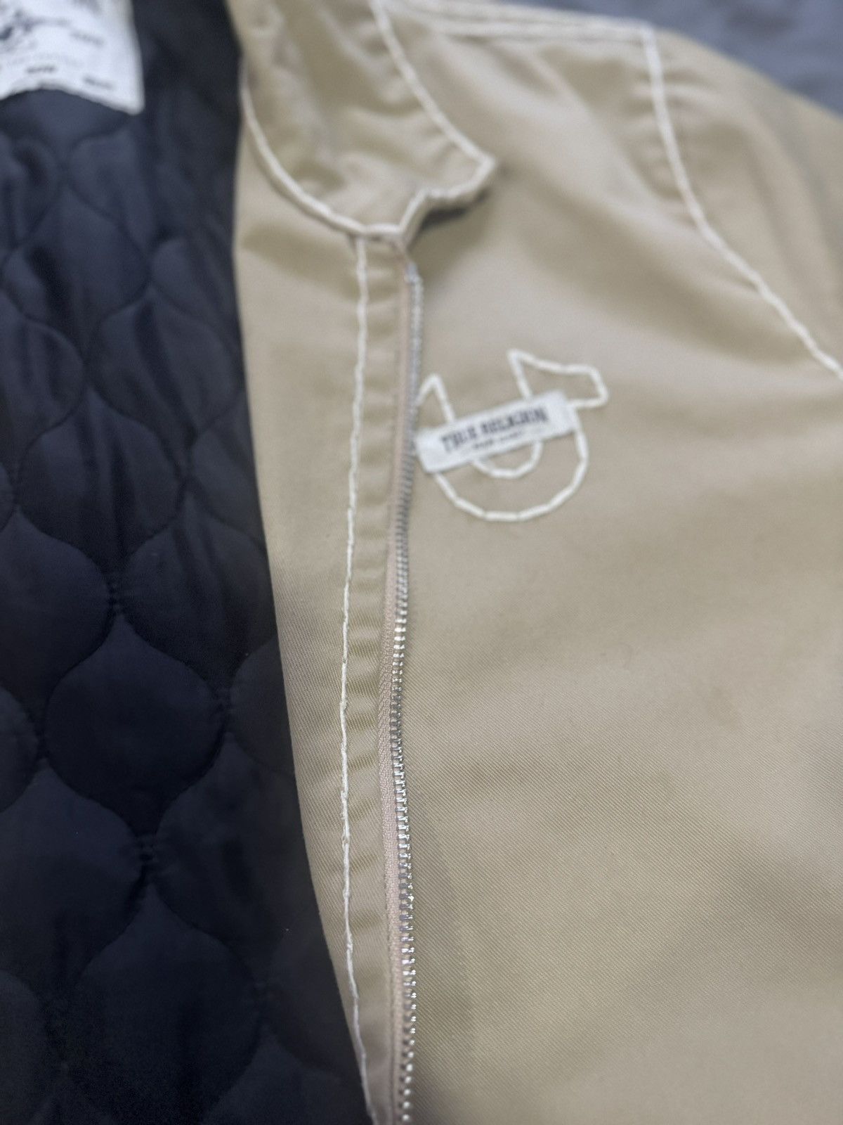 True Religion True Religion Super T Twill Bomber Jacket Khaki Size L Size US L / EU 52-54 / 3 - 3 Thumbnail