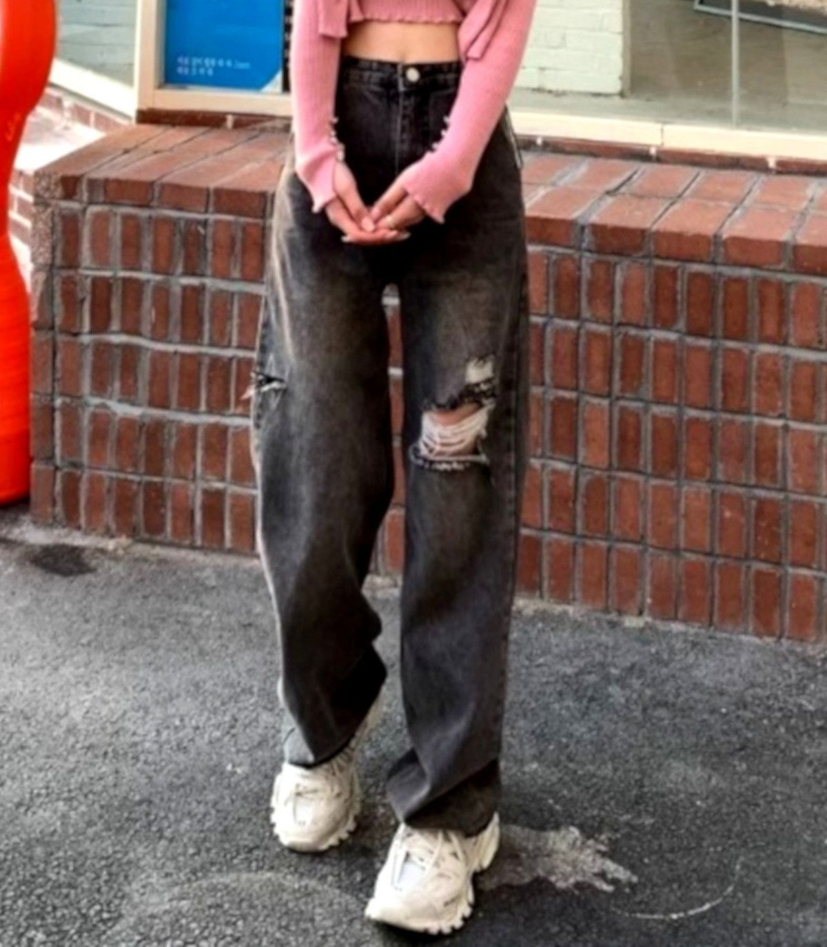 Designer × Japanese Brand × Vintage Stunning Black Washed Ripped Straight Jeans Streetwear Size 28" / US 6 / IT 42 - 5 Thumbnail