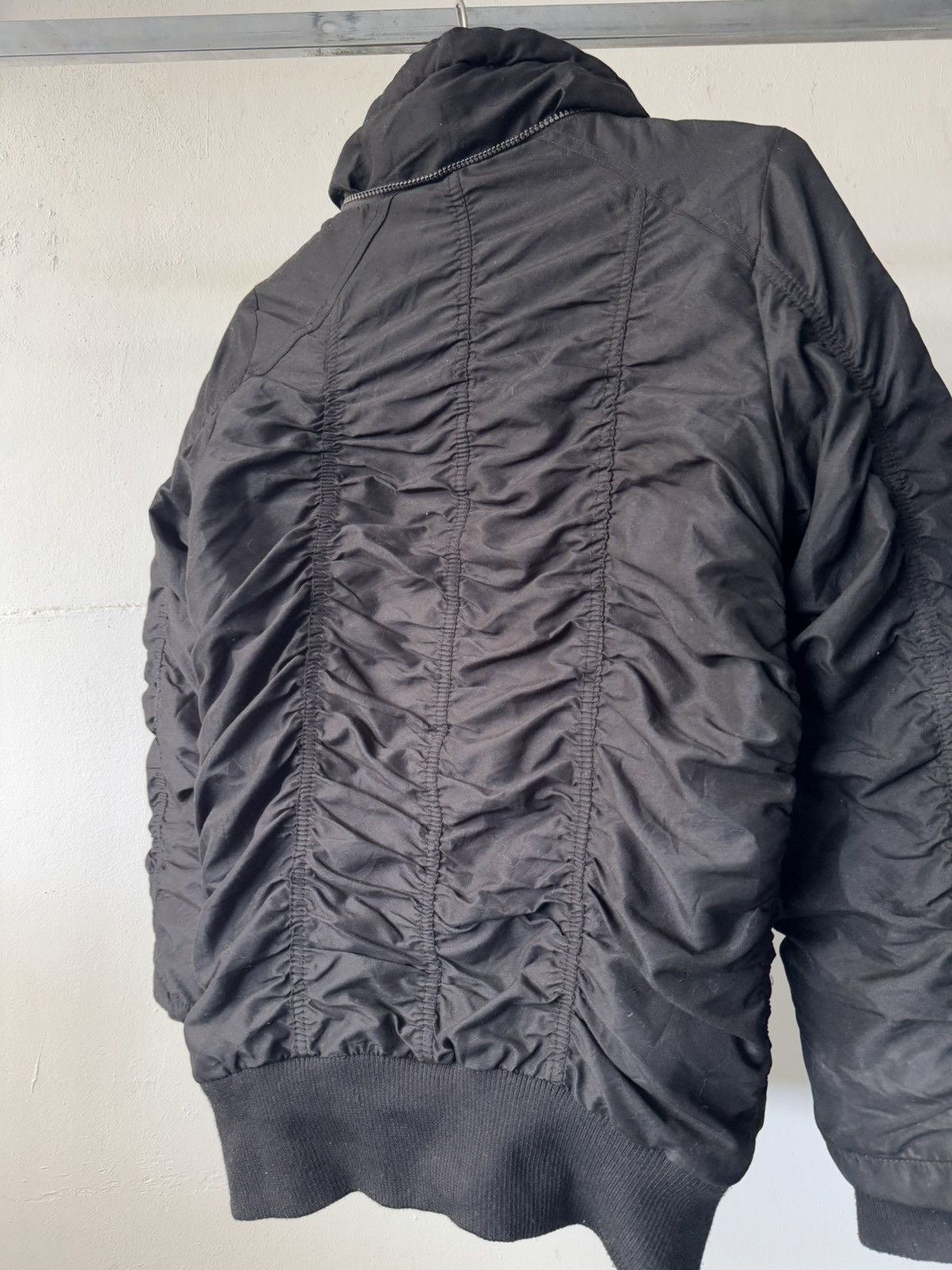 Japanese Brand Japanese Brand Like LGB Wrinkle Hooded Bondage Padded Jacket Size US L / EU 52-54 / 3 - 8 Thumbnail