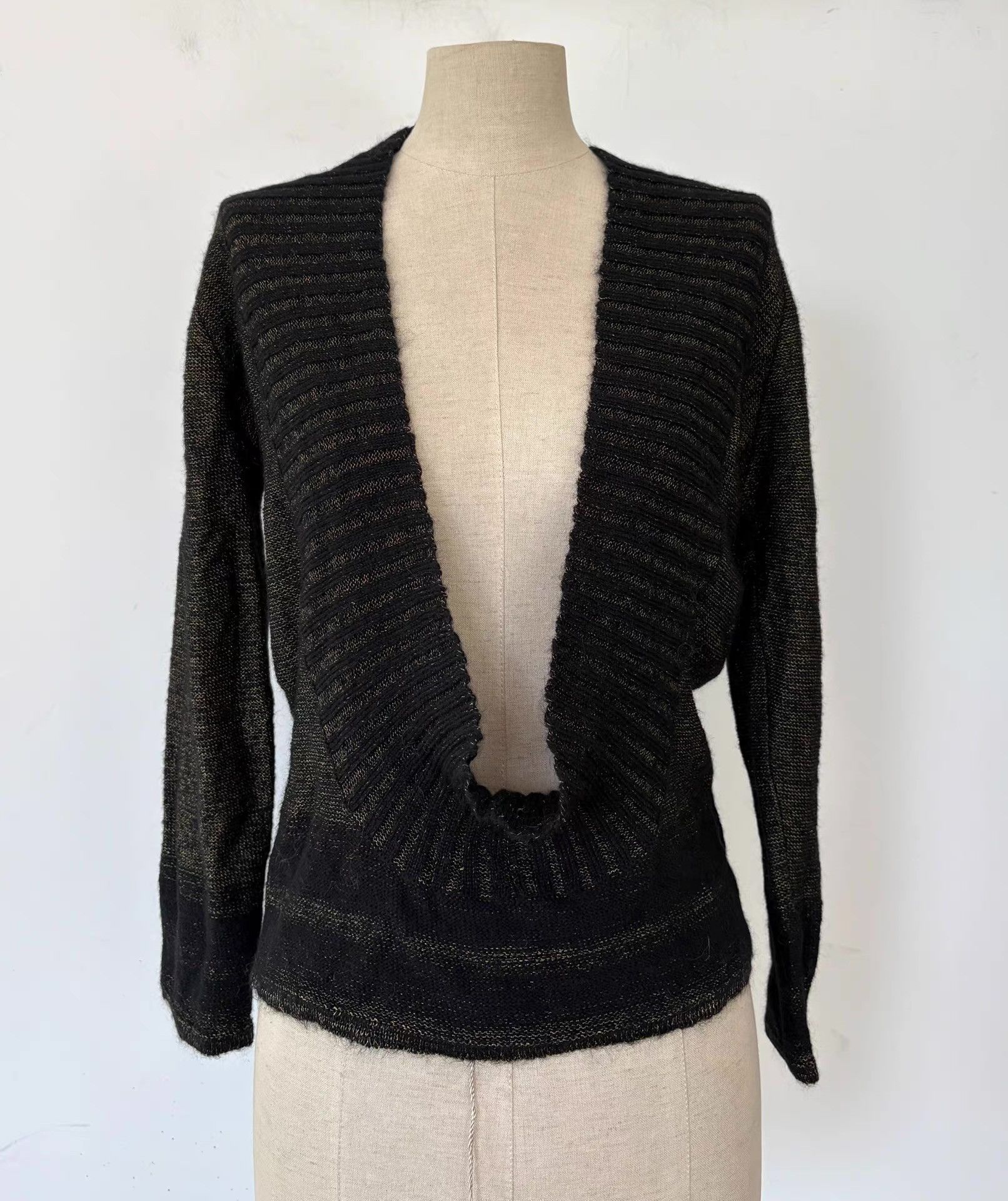 Roberto Cavalli Roberto Cavalli Wool-Blend Knit Sweater。Ｑ21 Size M / US 6-8 / IT 42-44 - 1 Thumbnail