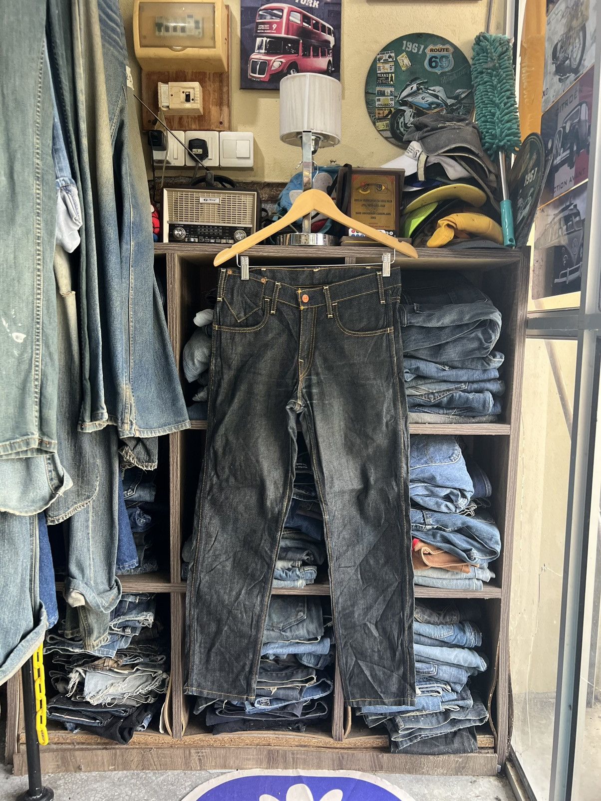 Levi's 🔥Rare Vintage Levis Button J22 Denim Size US 31 - 1 Thumbnail