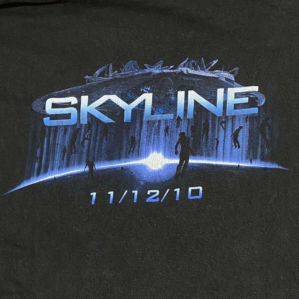 Vintage Movie skyline dont look up film Size US L / EU 52-54 / 3 - 4 Thumbnail