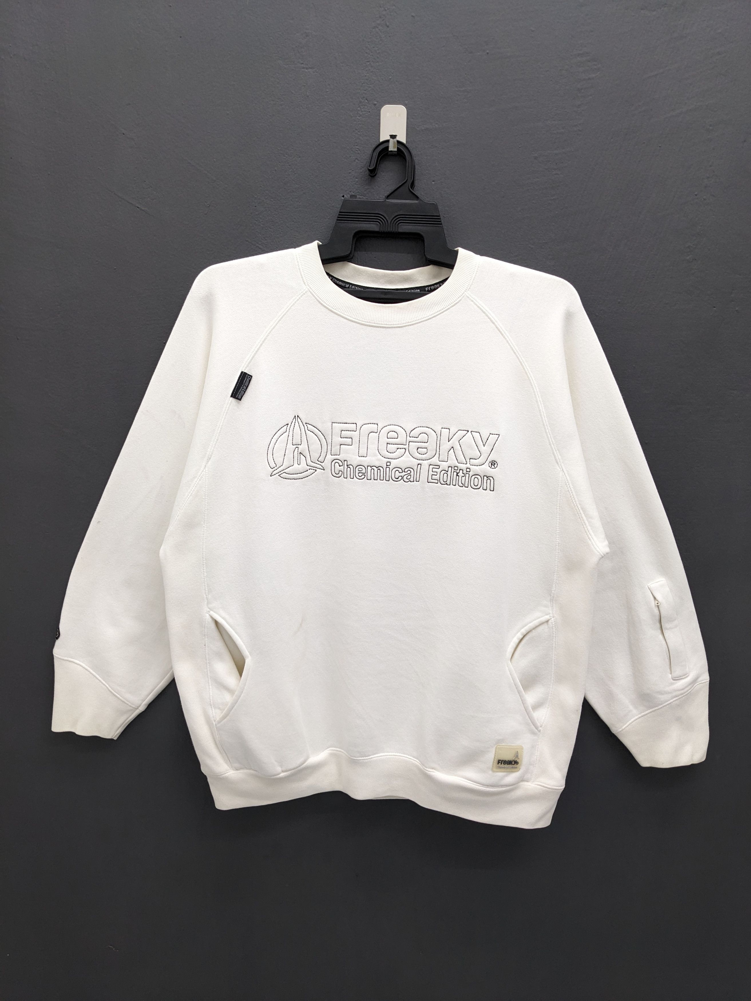 Japanese Brand Freaky Chemical Edition Streetwear Sweatshirt Size US L / EU 52-54 / 3 - 2 Thumbnail