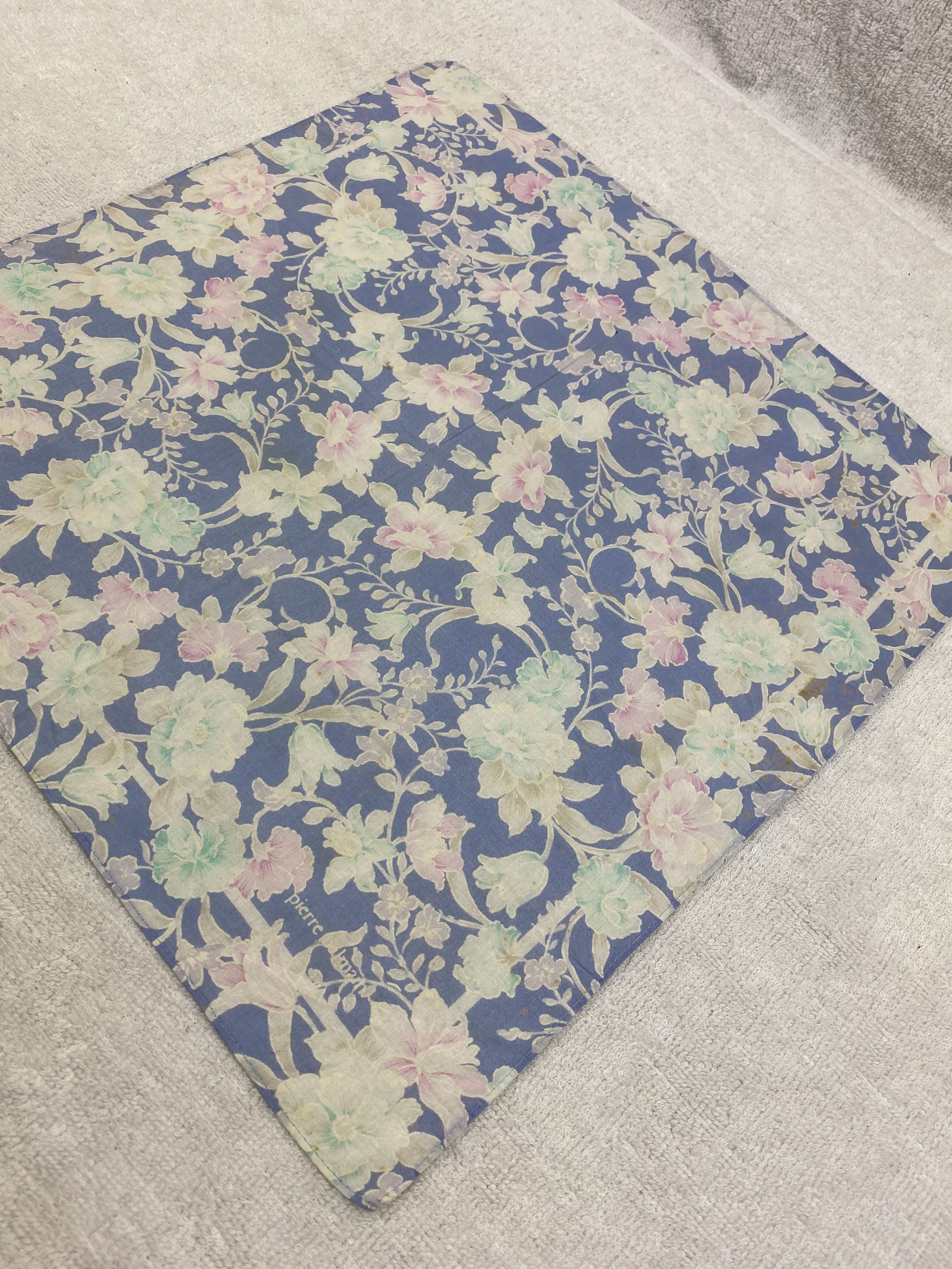 Pierre Balmain × Vintage Pierre Balmain Handkerchief / Bandana / Neckerchief Size ONE SIZE - 4 Thumbnail