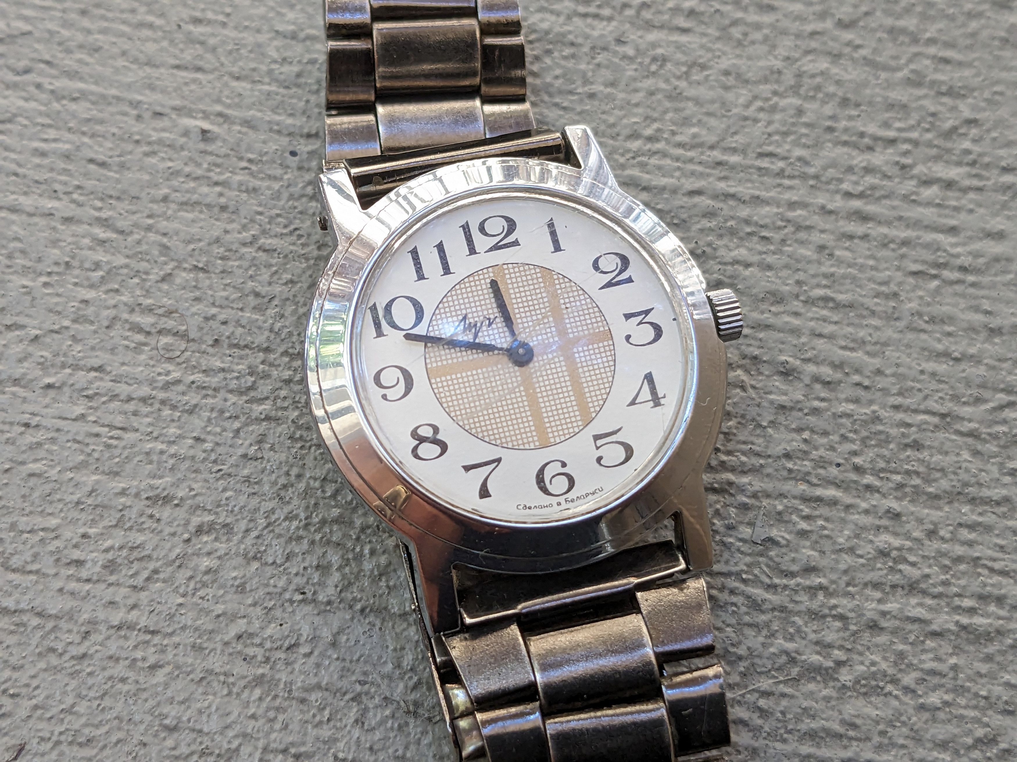 Vintage Vintage USSR Watch Luch Mechanic White Soviet CCCP Size ONE SIZE - 1 Thumbnail