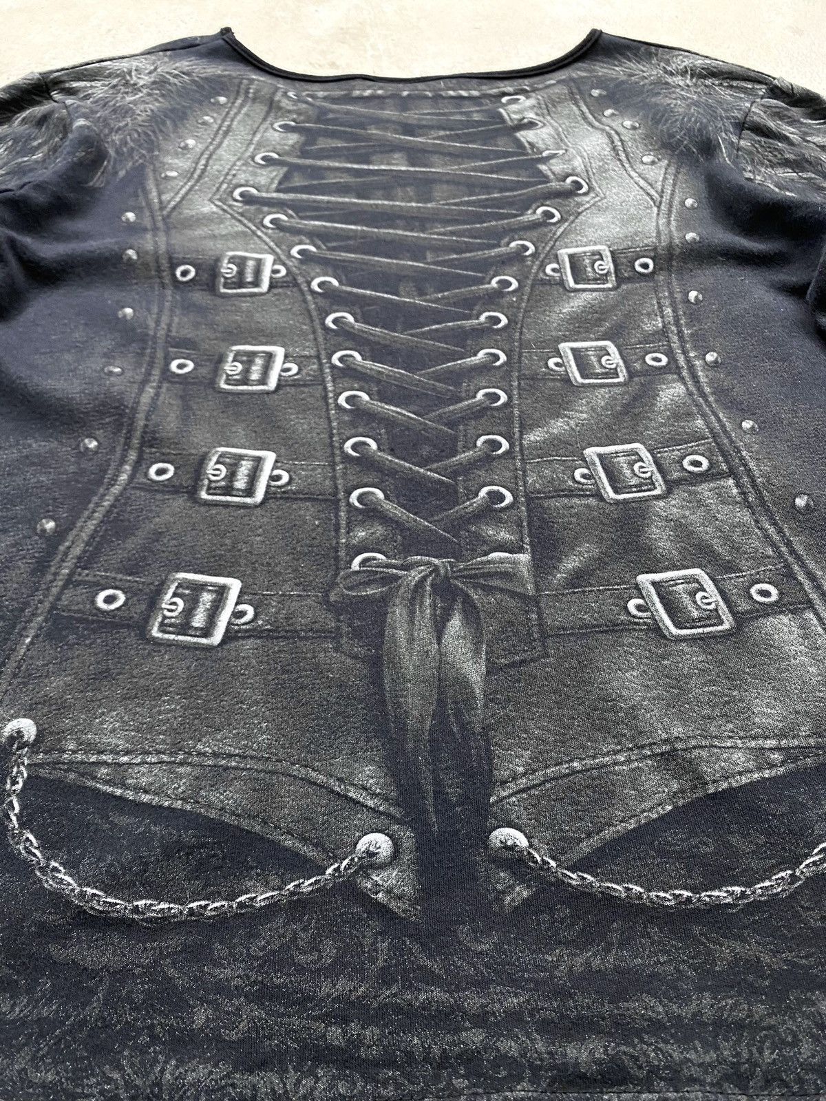 Vintage Vintage 00’s Spiral Gothic Longsleeve Size XL / US 12-14 / IT 48-50 - 16 Thumbnail