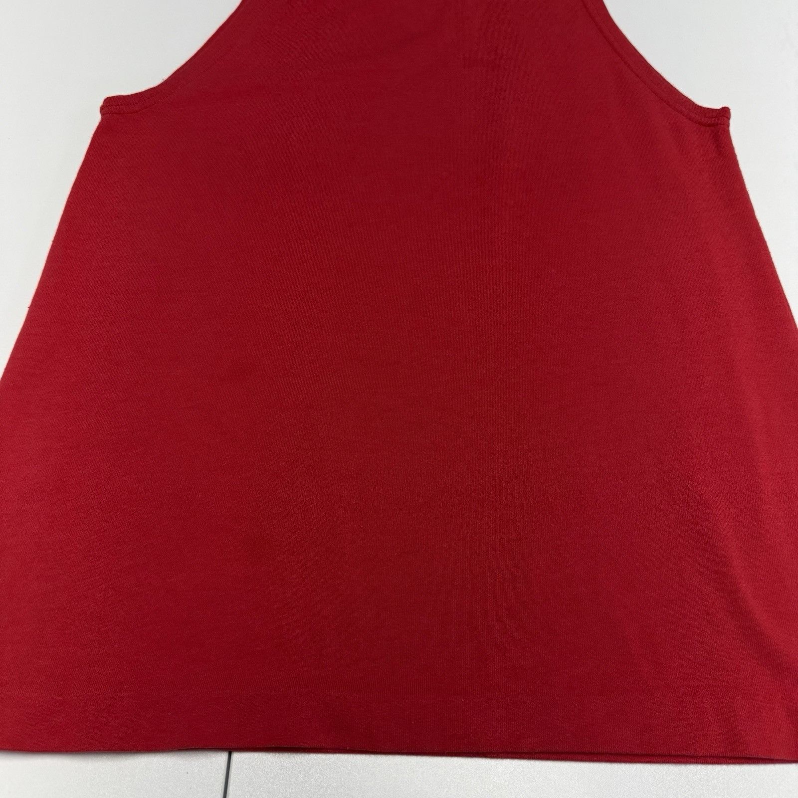 Vintage Vintage Monarch Knit Tank Top T Shirt Mens Small Red Sleevel Size US S / EU 44-46 / 1 - 7 Thumbnail