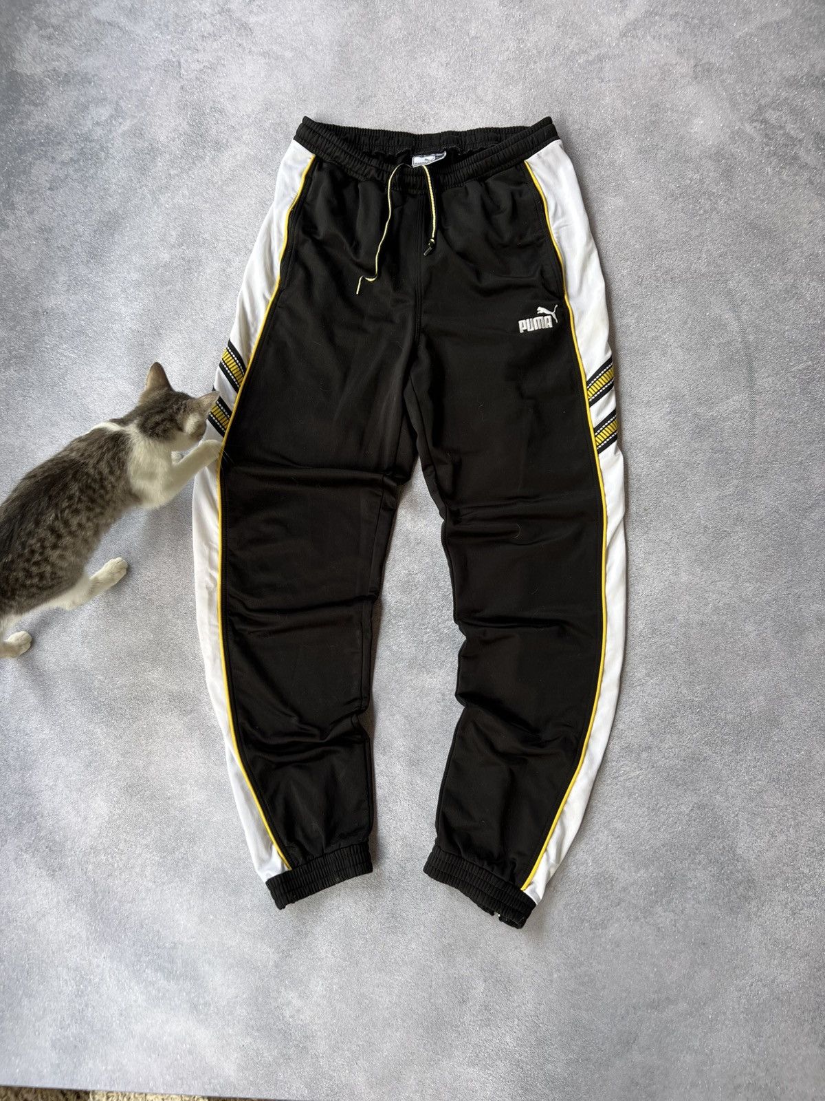 Puma 🐾 Vintage Puma Track Pants L — Black / Side Stripes / Zip Cu Size US 34 / EU 50 - 1 Thumbnail