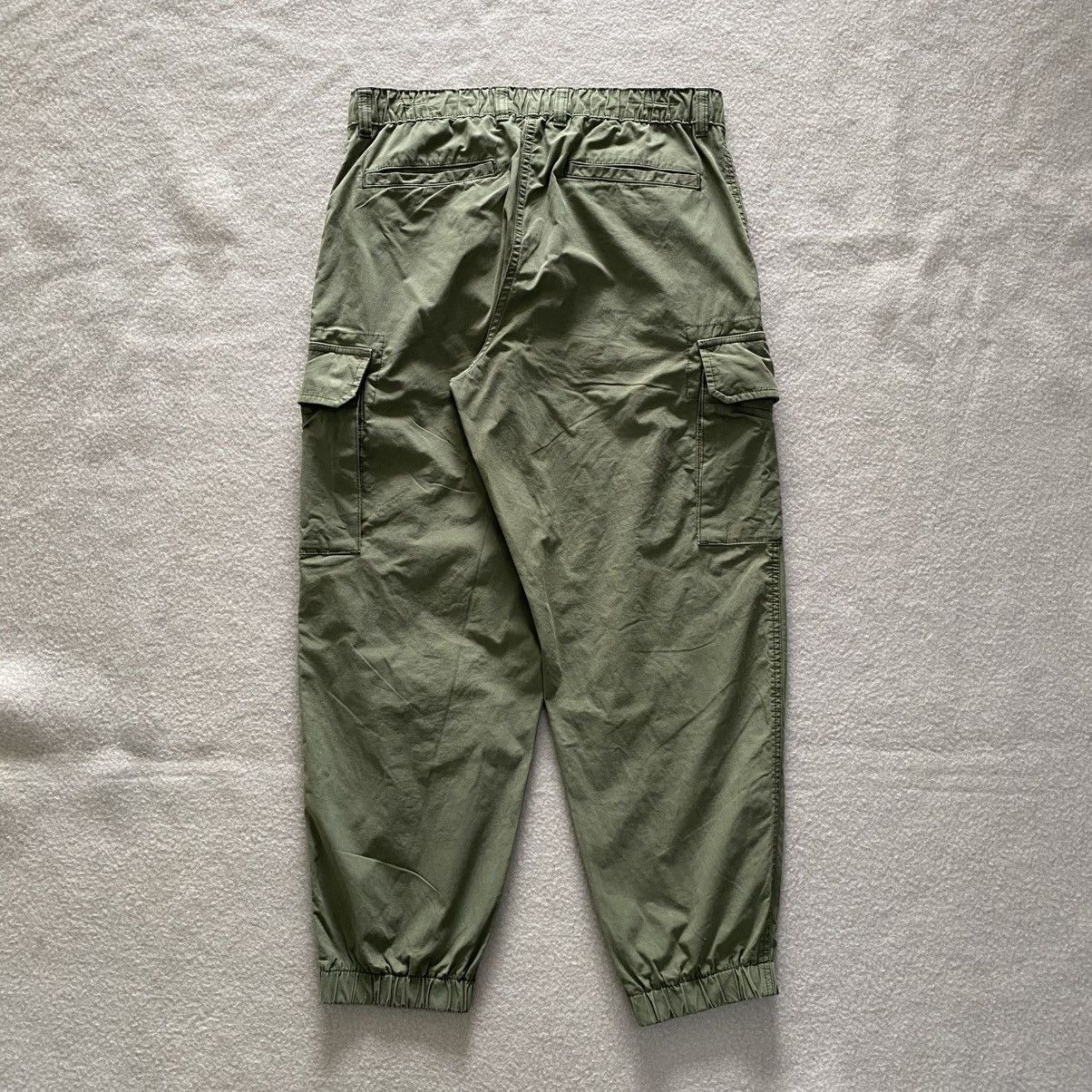 If Six Was Nine × Japanese Brand Uniqlo Cargo Parachute Pants Size MEDIUM Size US 35 - 4 Thumbnail