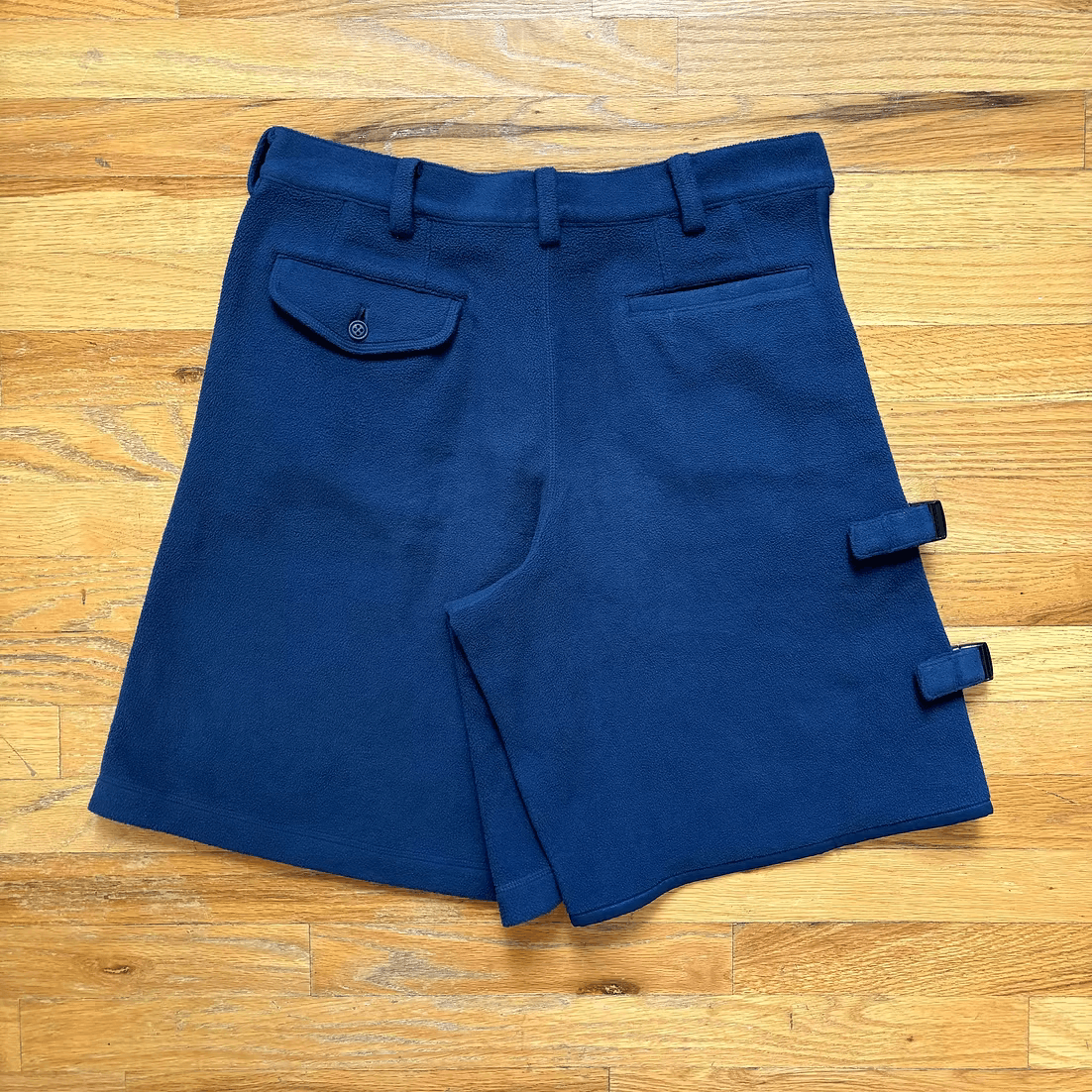 Comme des Garcons Homme Plus SS2010 Fleece Buckle Shorts Size US 32 / EU 48 - 4 Thumbnail