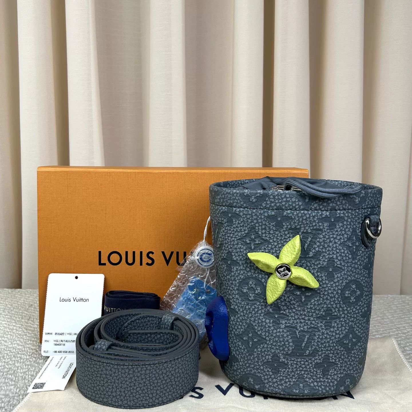 Louis Vuitton Pre-loved Bag Very good condition Size ONE SIZE - 1 Thumbnail