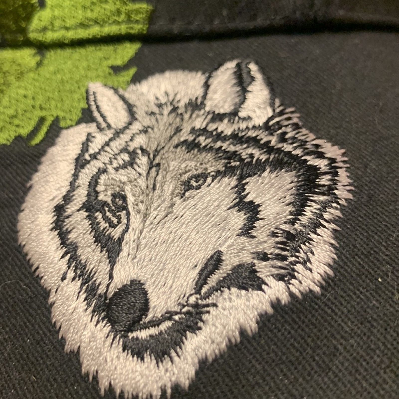 Vintage Wolf Embroidered Baseball Hat/Cap Trucker hat Size ONE SIZE - 5 Thumbnail