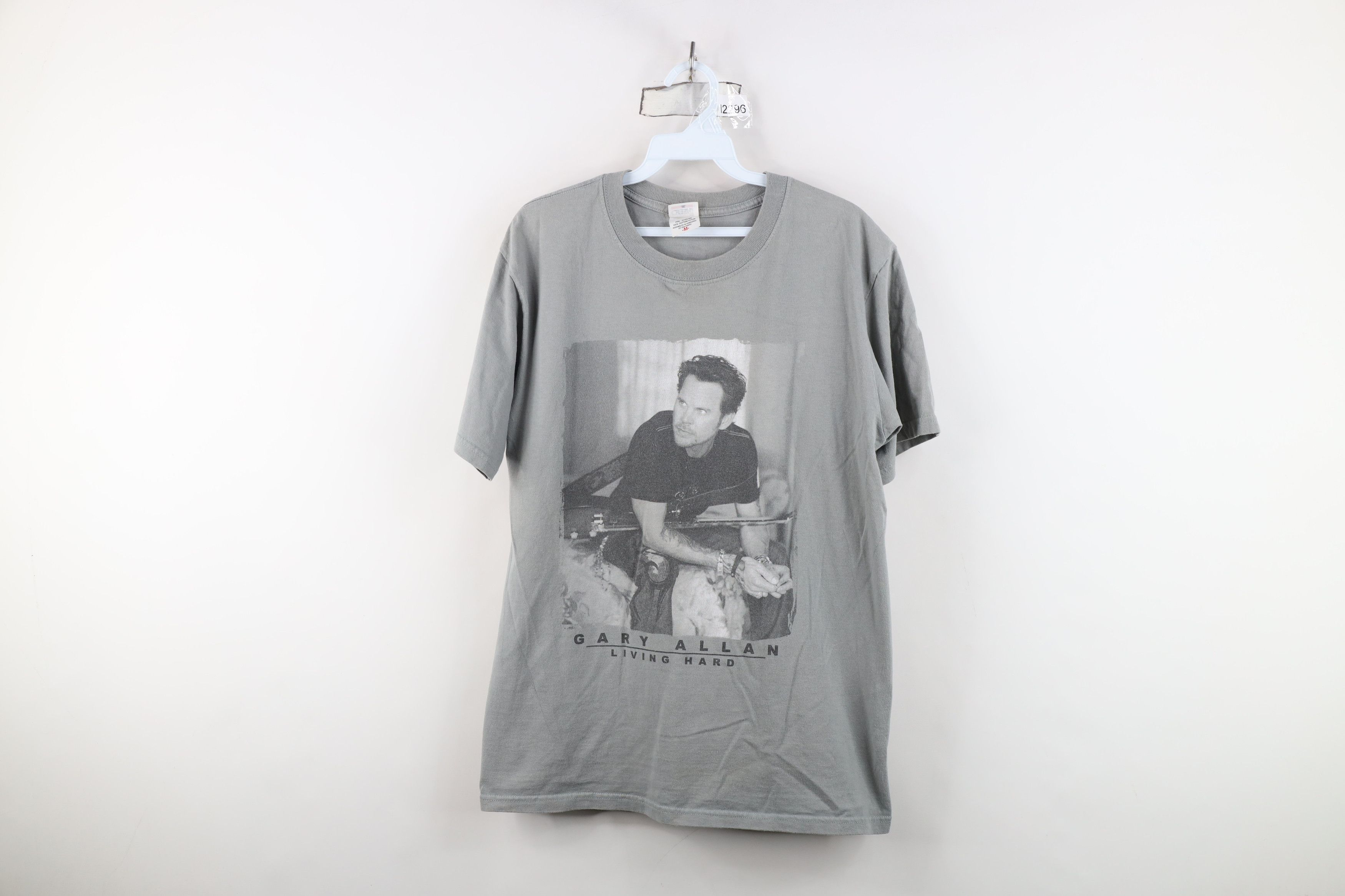Vintage Vintage Y2K Living Hard Tour Gary Allan Band T-Shirt Gray Size US M / EU 48-50 / 2 - 1 Thumbnail