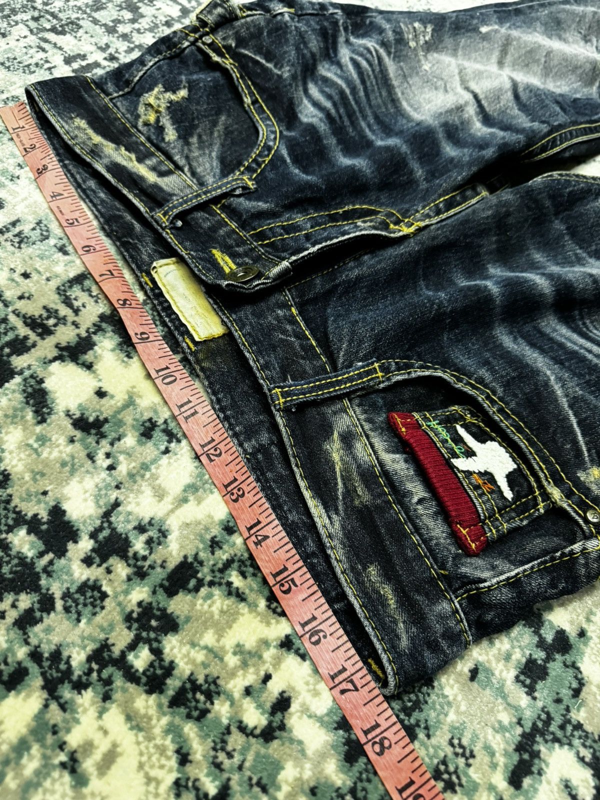 Designer LOLITA JEANS X YOSHITOMO NARA JEANS Size US 34 / EU 50 - 7 Thumbnail