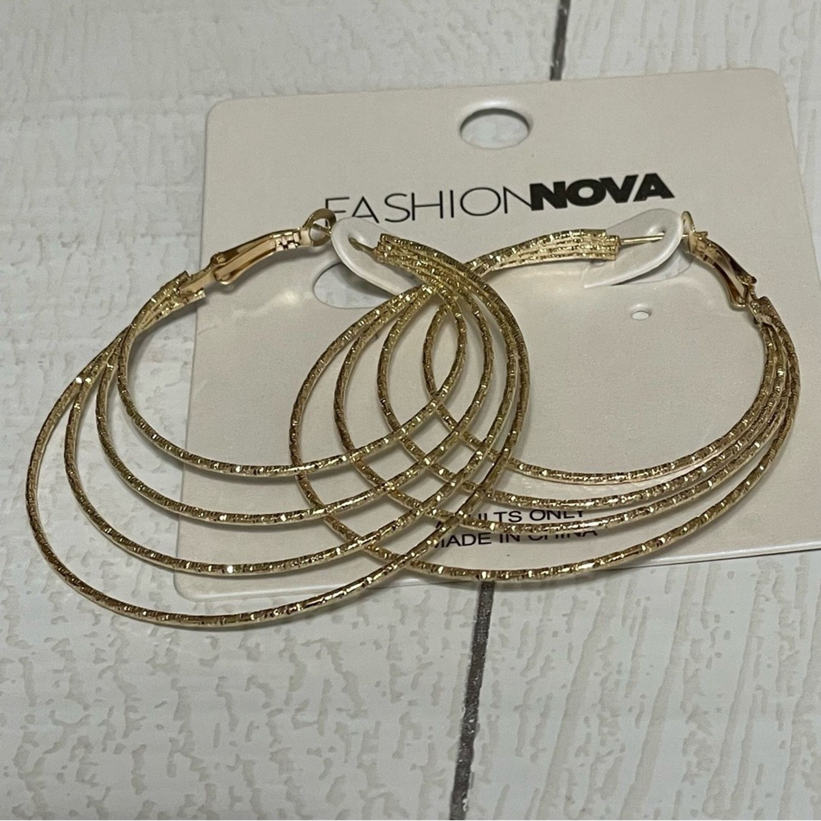 Other FASHION NOVA Made For You Hoop Earrings NWT Size ONE SIZE - 5 Thumbnail