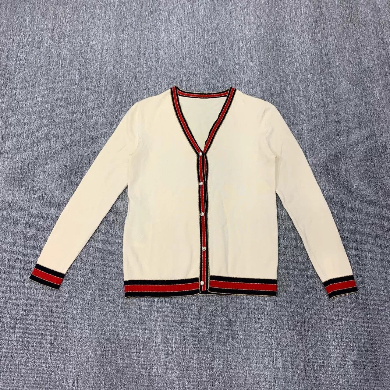 Gucci Gucci White Knit Cardigan S 95 New Size S / US 4 / IT 40 - 1 Thumbnail
