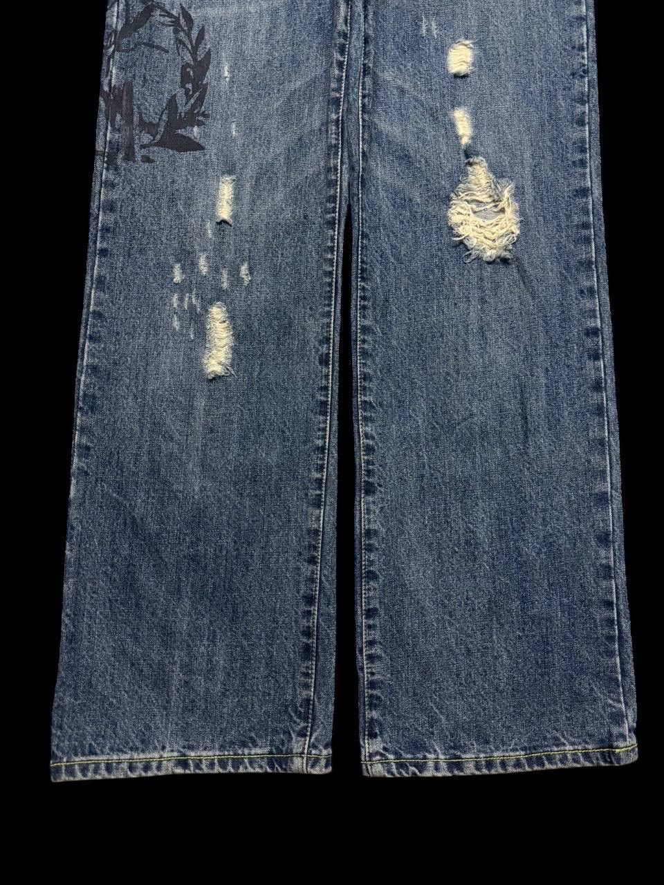 Abercrombie & Fitch BOOTCUT Sick Abrecrombie Mudwash Distress Tattoo Baggy Flare Size US 30 / EU 46 - 11 Thumbnail