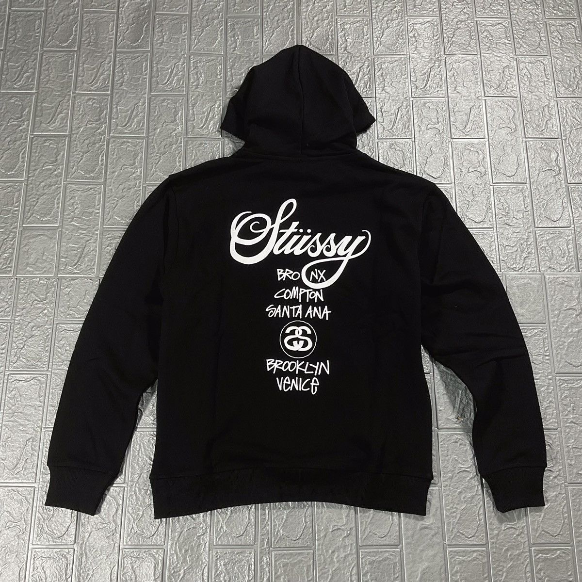 Stussy Stussy World Tour Hoodie Black Size US L / EU 52-54 / 3 - 1 Thumbnail