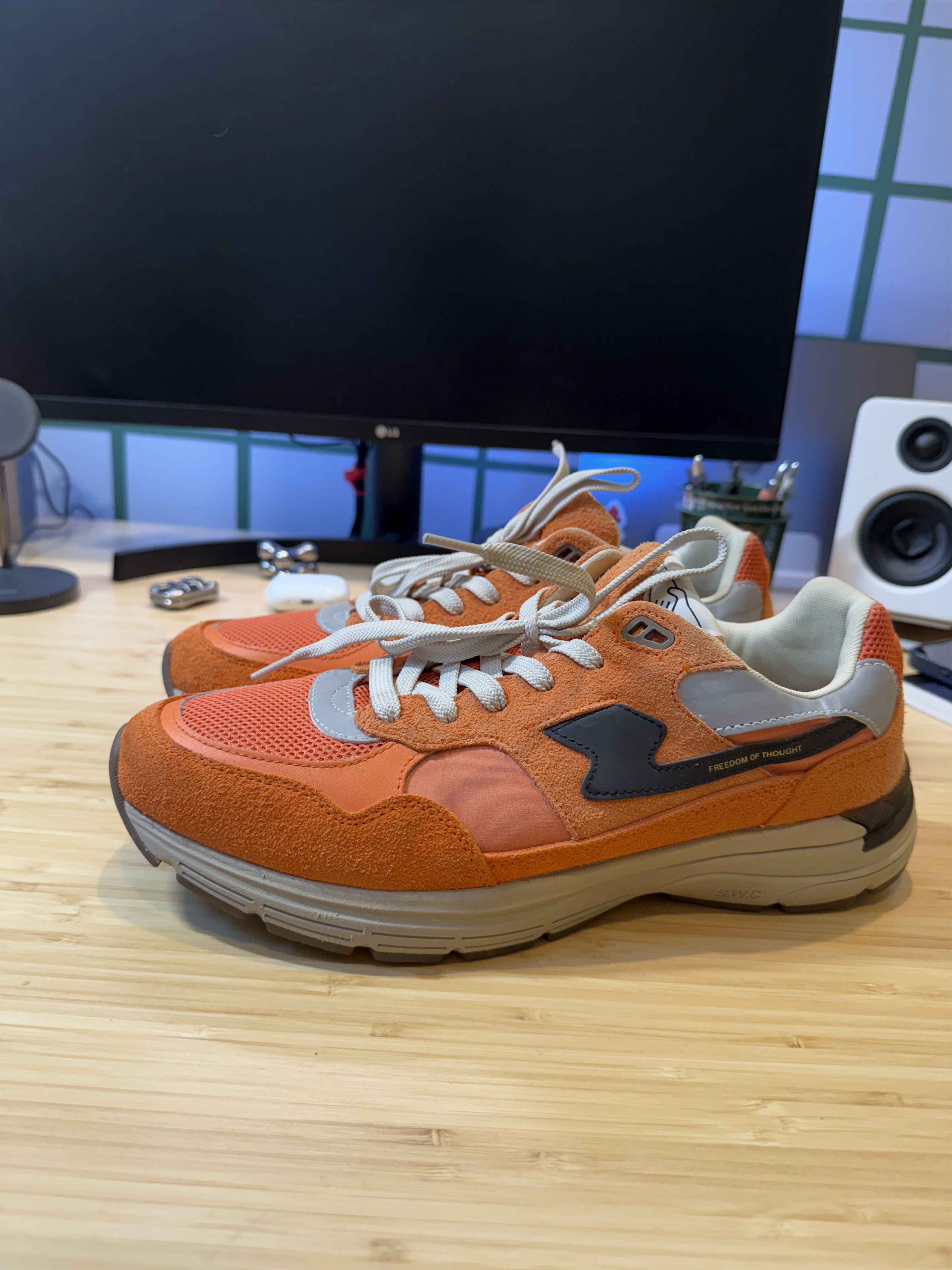 Stepney Workers Club SWC Orange Low Top EU46 but fit 12US Size US 13 / EU 46 - 2 Thumbnail