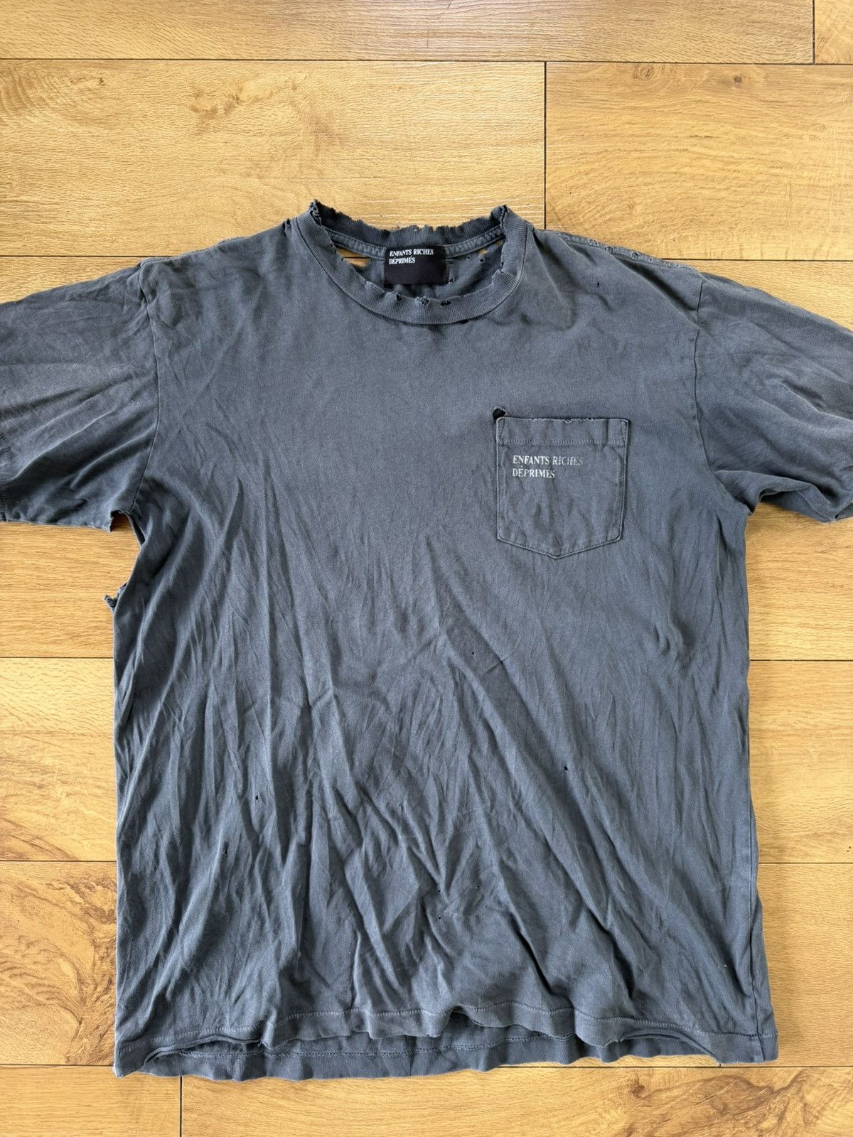 Erd logo destroyed distressed black pocket tshirt