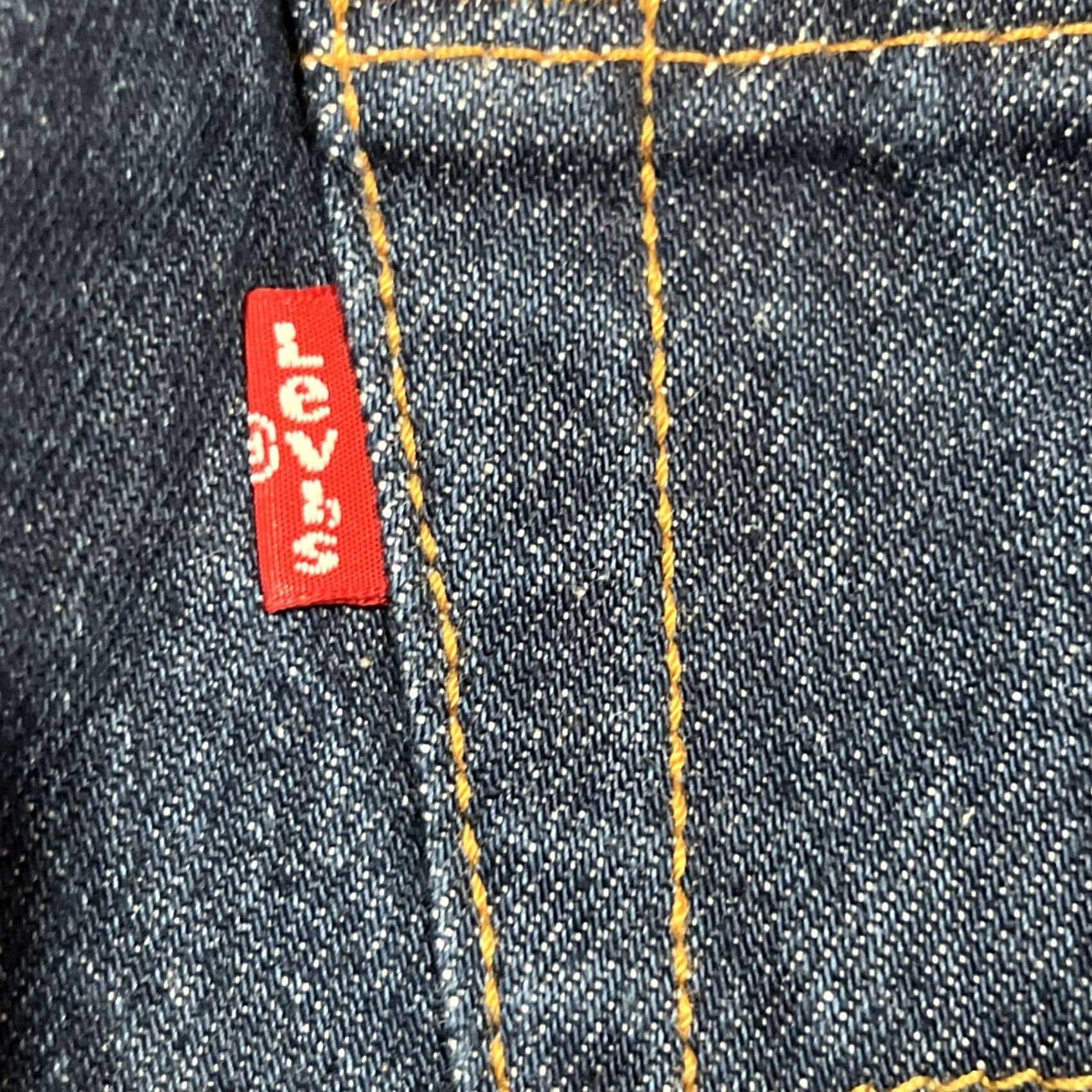 Levi's Levi’s 501 Jeans Men 32x32 Button Fly Denim Jeans 29x28 Blue Regular Rise Mid 5-Pocket Size US 32 / EU 48 - 7 Thumbnail